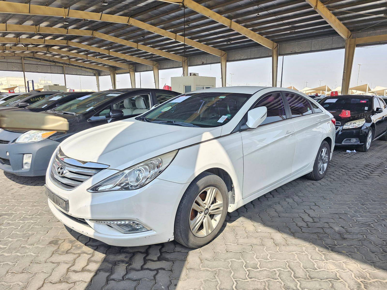 2013 HYUNDAI SONATA — 259433 KM — Lot 481571 — Souq - Marhaba Auctions Used Cars - Image 5