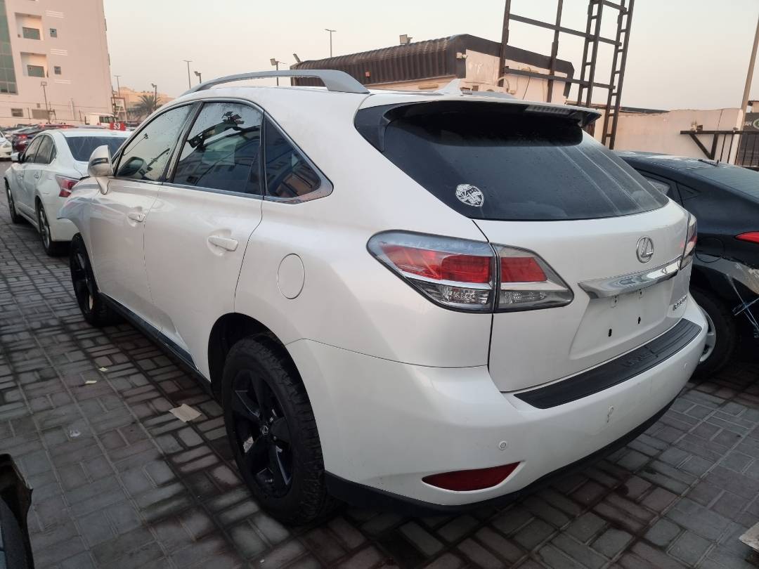 2013 LEXUS RX 350 — 136994 Miles — Lot 215487 — Ind. 12 - Marhaba Auctions Used Cars - Image 4