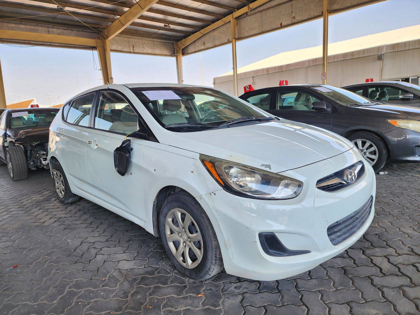 2012 HYUNDAI ACCENT — 167745 Miles — Lot 40062891 — Souq - Marhaba Auctions Used Cars - Image 4