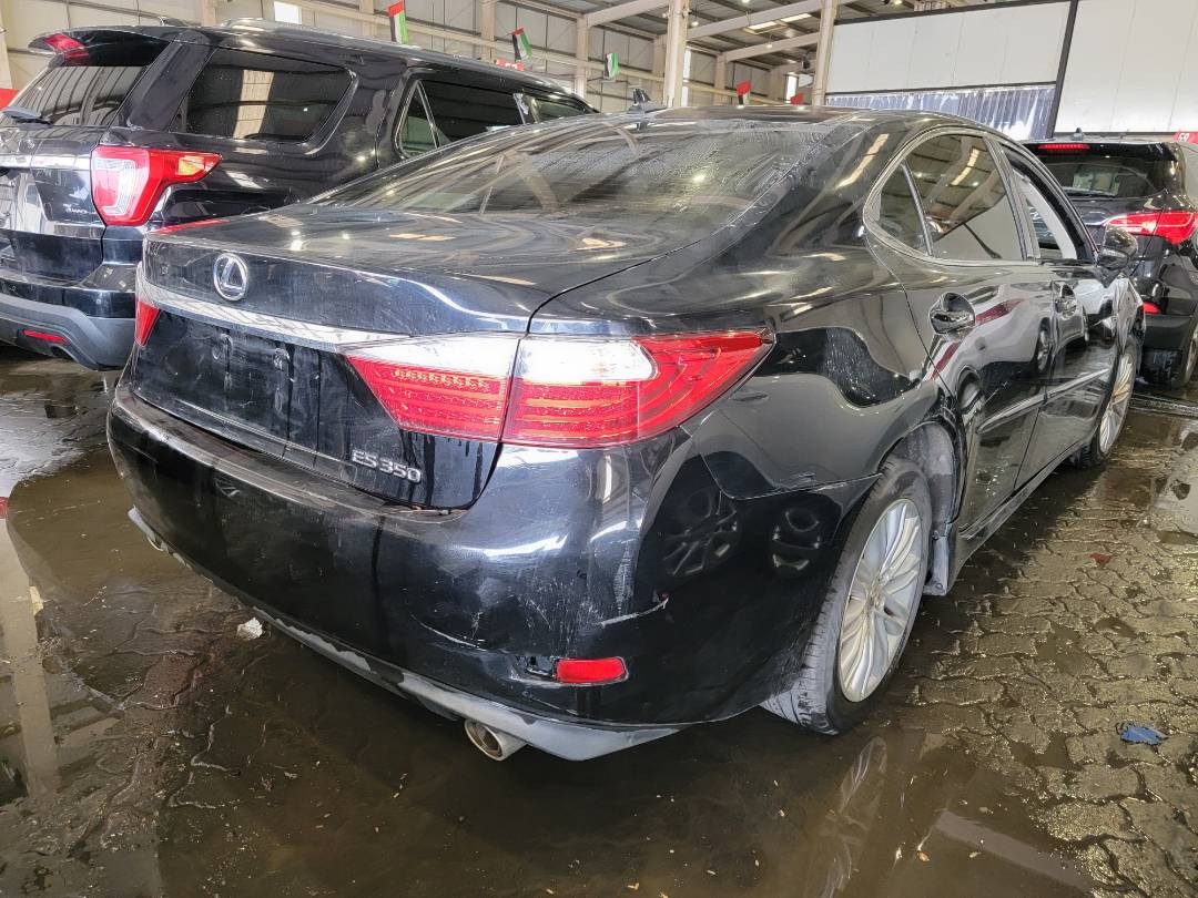 2014 LEXUS ES 350 — 185309 Miles — Lot 100634 — Main - Marhaba Auctions Used Cars - Image 3