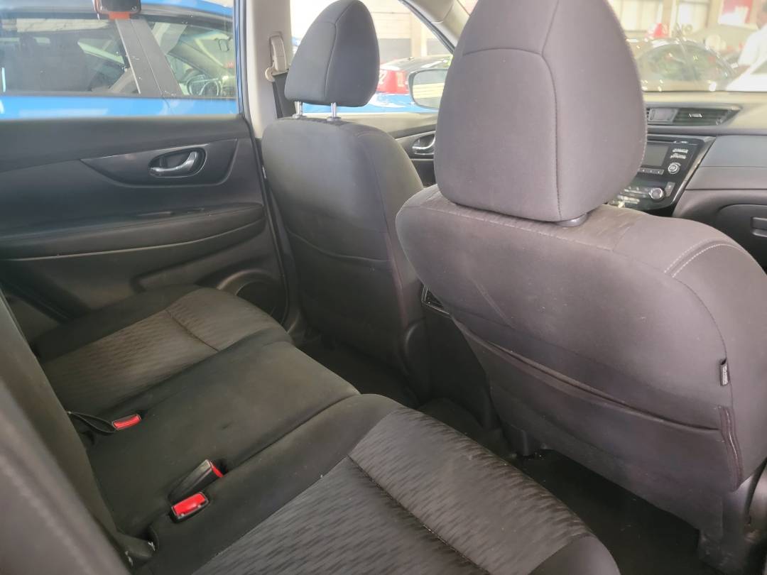 2017 NISSAN ROGUE — 167344 Miles — Lot 70871103 - Marhaba Auctions Used Cars - Image 4
