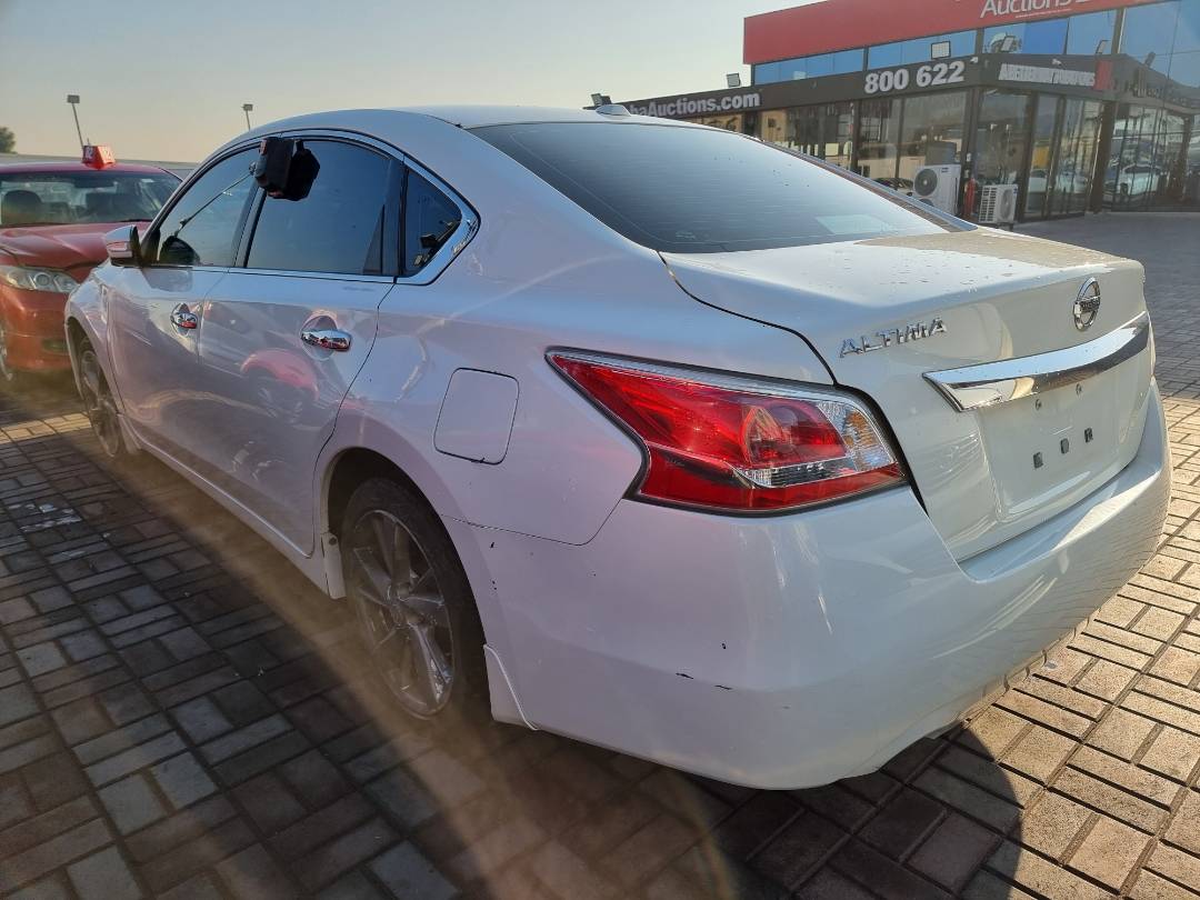 2013 NISSAN ALTIMA — 236526 Miles — Lot 40770366 — Ind. 12 - Marhaba Auctions Used Cars - Image 5