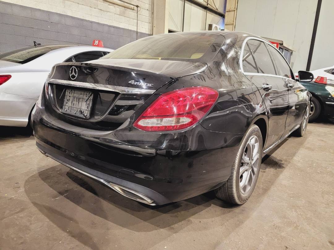 2017 MERCEDES BENZ C300 — 78022 KM — Lot HU222032 — Main - Marhaba Auctions Used Cars - Image 5