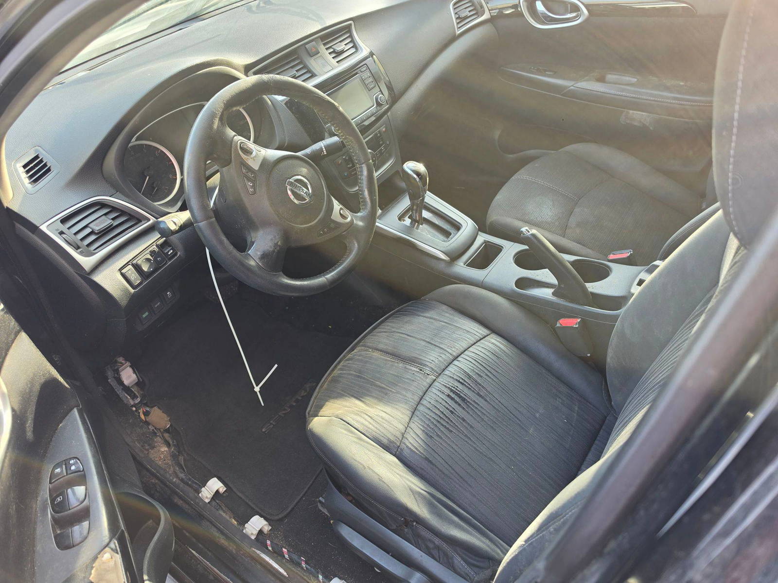 NISSAN SENTRA 2018 - Marhaba Auction Used Cars - Image 10