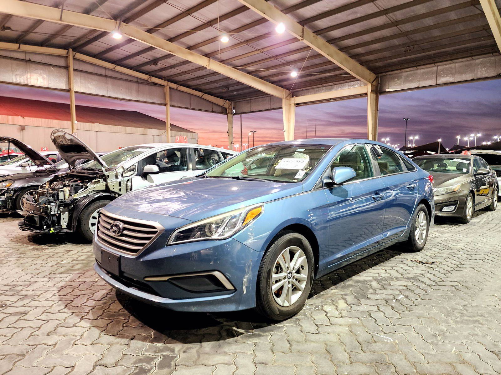 2017 HYUNDAI SONATA — 111467 Miles — Lot 40327882 — Souq - Marhaba Auctions Used Cars - Image 5