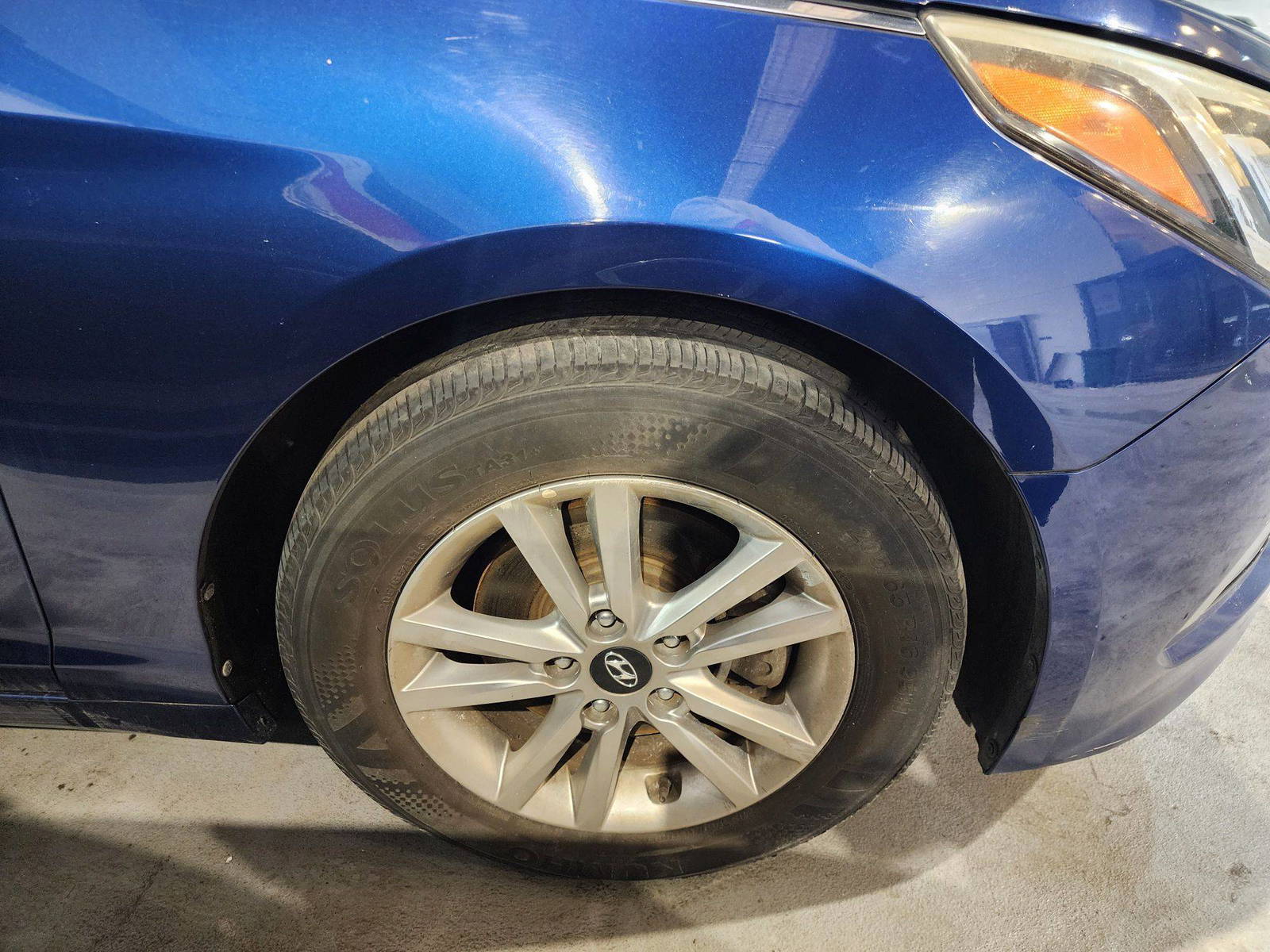 2016 HYUNDAI SONATA — 116163 Miles — Lot 215487 — Al Quoz - Marhaba Auctions Used Cars - Image 11