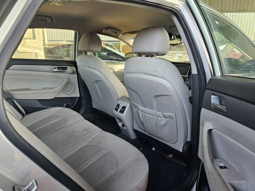 2019 HYUNDAI SONATA — 182971 Miles — Lot H766516 — Main - Marhaba Auctions Used Cars - Image 6