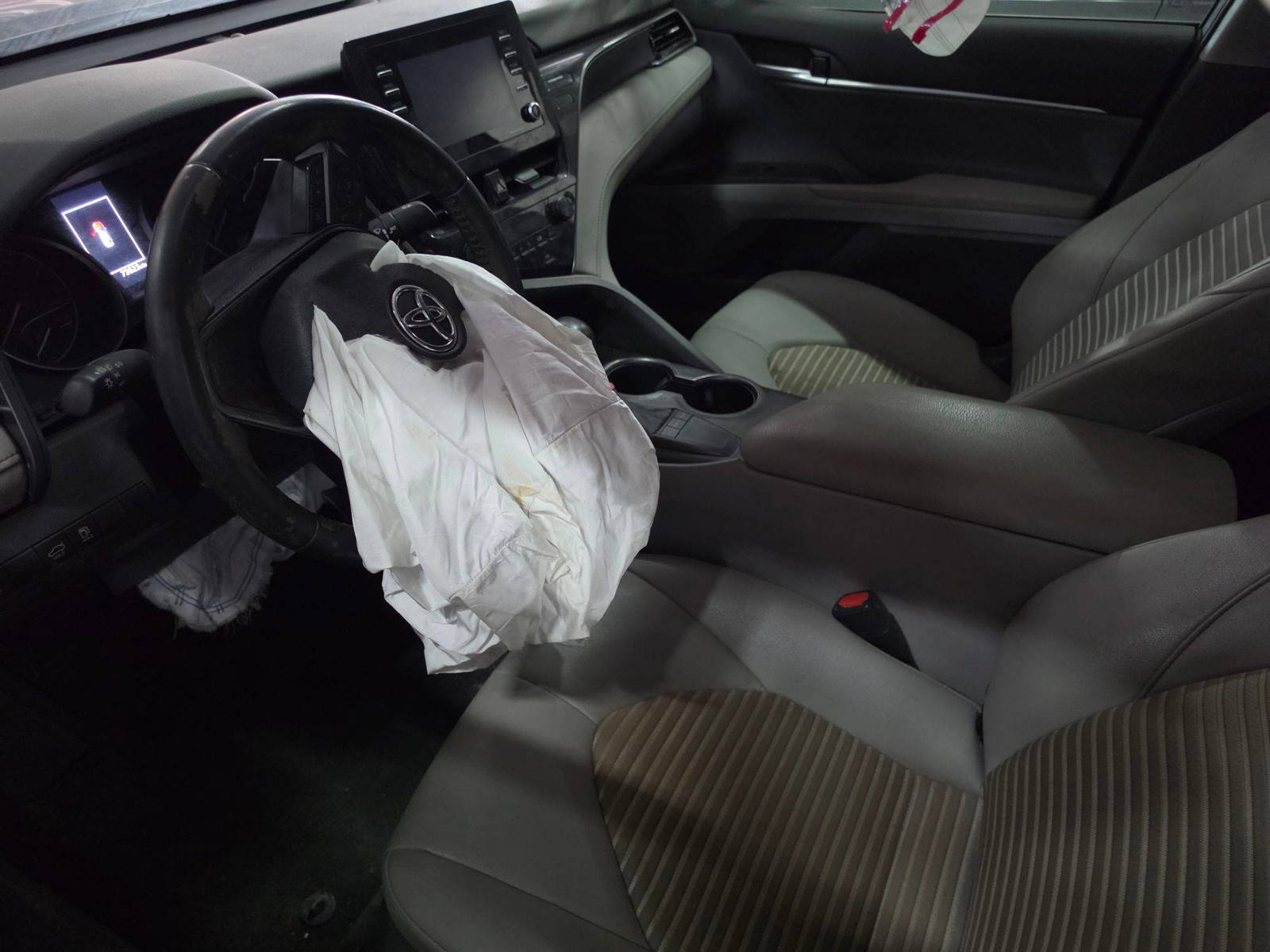 2023 TOYOTA CAMRY — 73622 Miles — Lot PU834839 - Marhaba Auctions Used Cars - Image 8