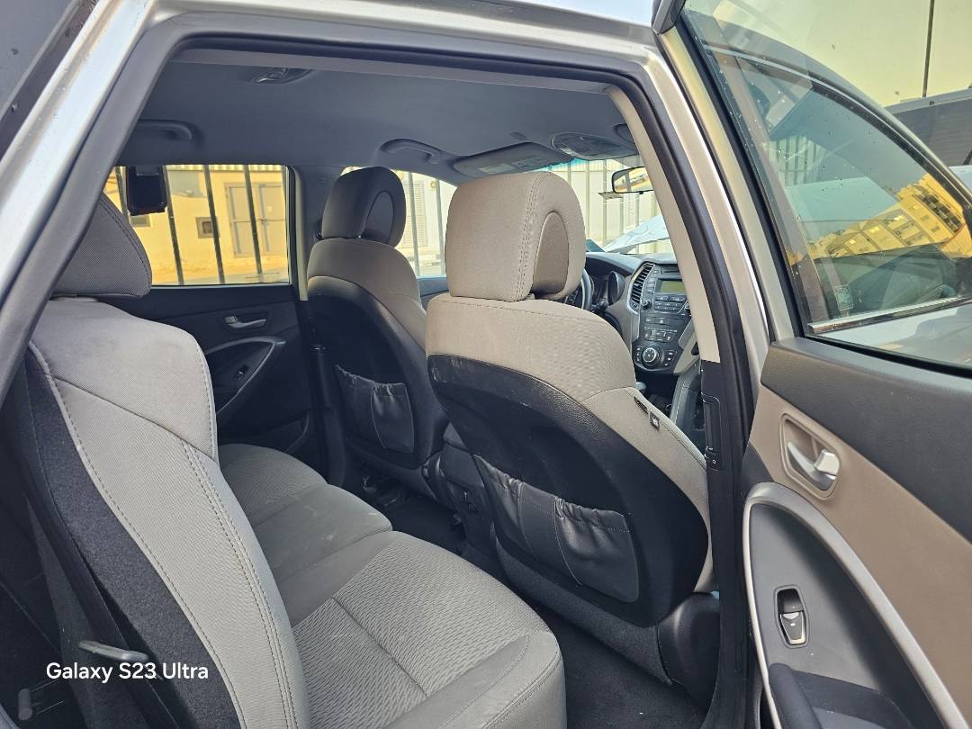 2016 HYUNDAI SANTA FE — 168729 Miles — Lot GG346833 — Main - Marhaba Auctions Used Cars - Image 9