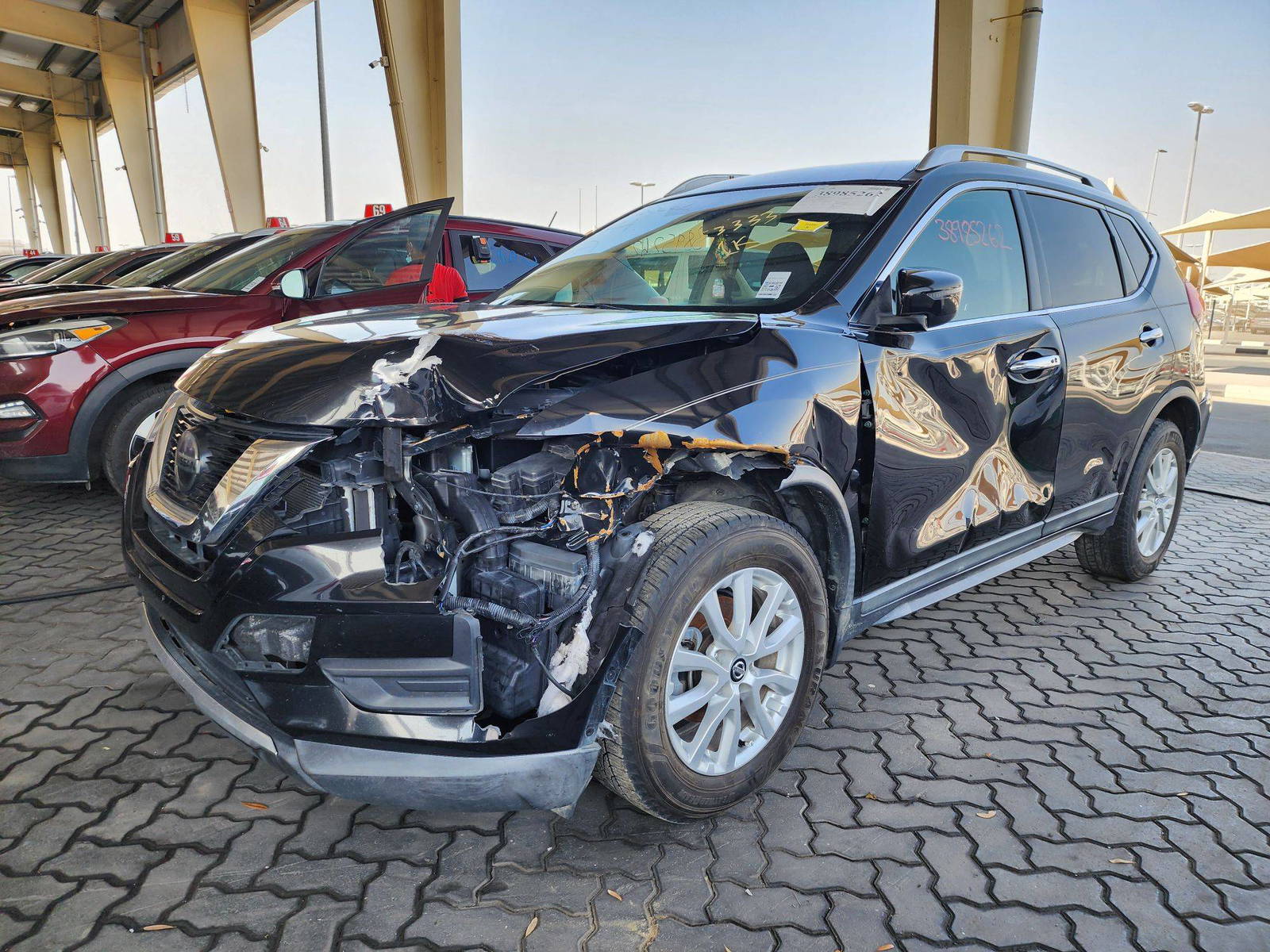 2018 NISSAN ROGUE — 145331 Miles — Lot 38985262 — Souq - Marhaba Auctions Used Cars - Image 5