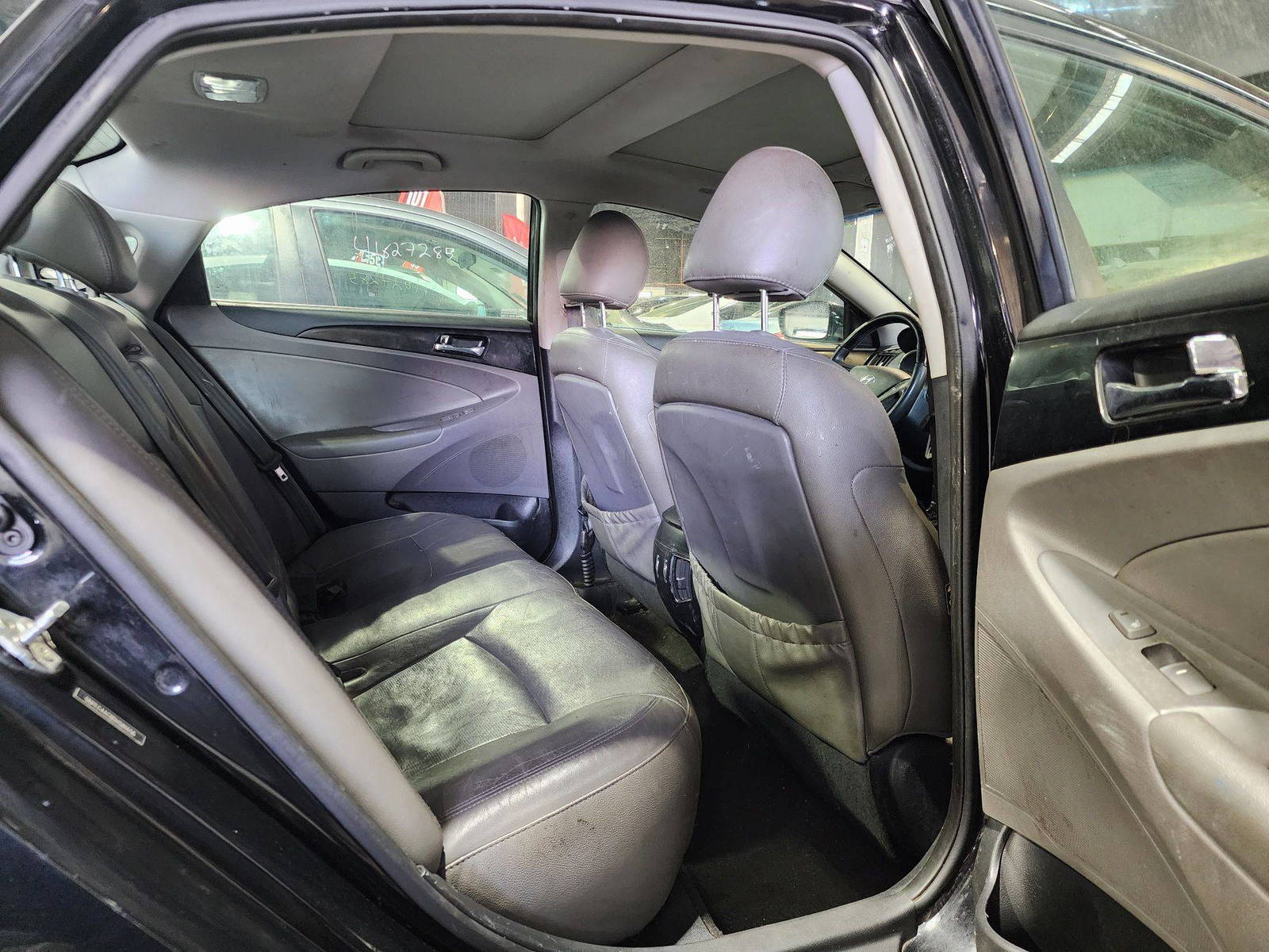 2013 HYUNDAI SONATA — 179648 Miles — Lot 581656 — Ind. 12 - Marhaba Auctions Used Cars - Image 7