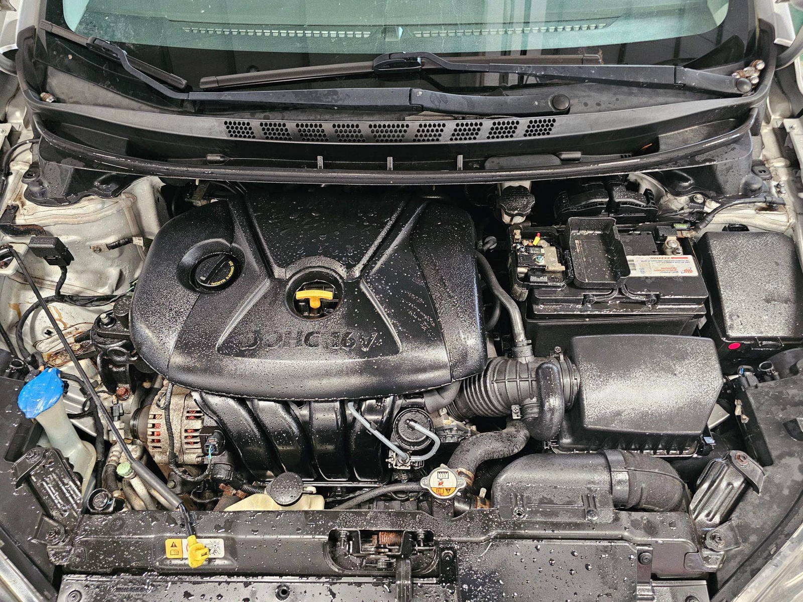 HYUNDAI ELANTRA 2015 - Marhaba Auction Used Cars - Image 11