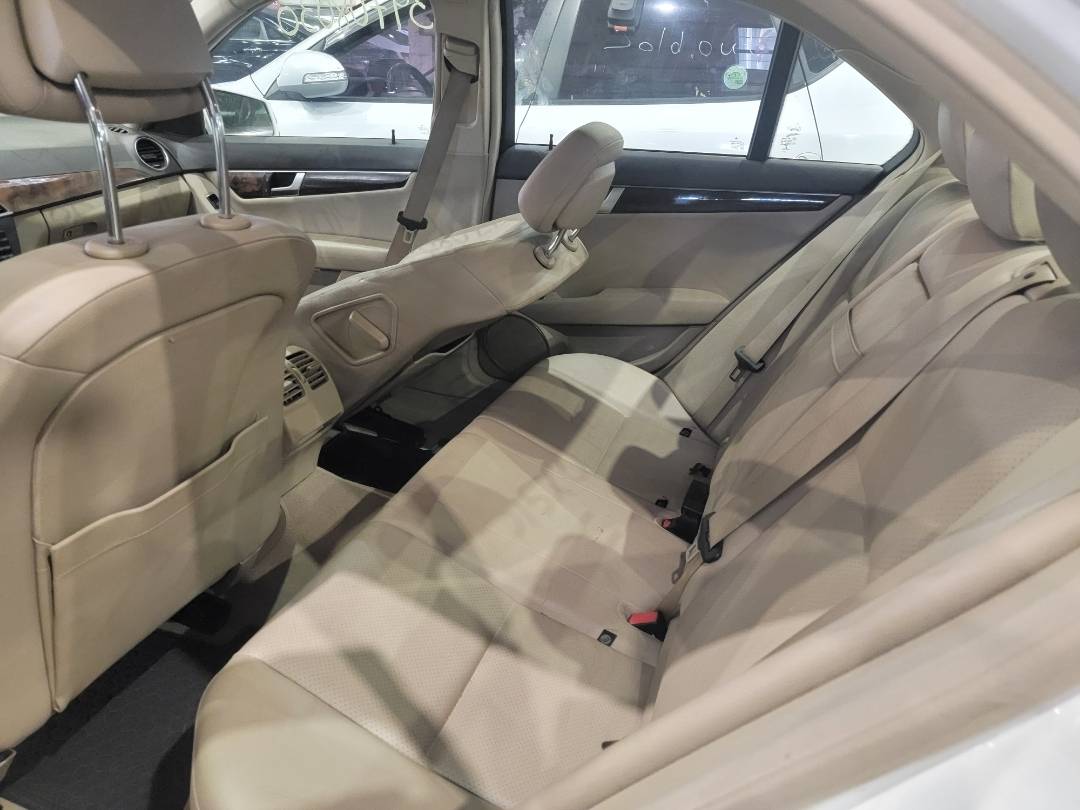 2014 MERCEDES BENZ C300 — 129919 Miles — Lot 39708030 — Main - Marhaba Auctions Used Cars - Image 6