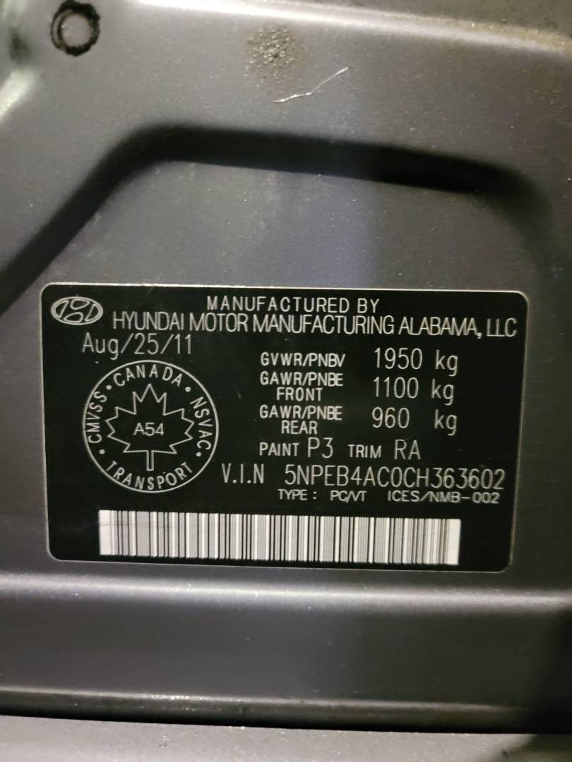 2012 HYUNDAI SONATA — 278676 KM — Lot H363602 — Main - Marhaba Auctions Used Cars - Image 8