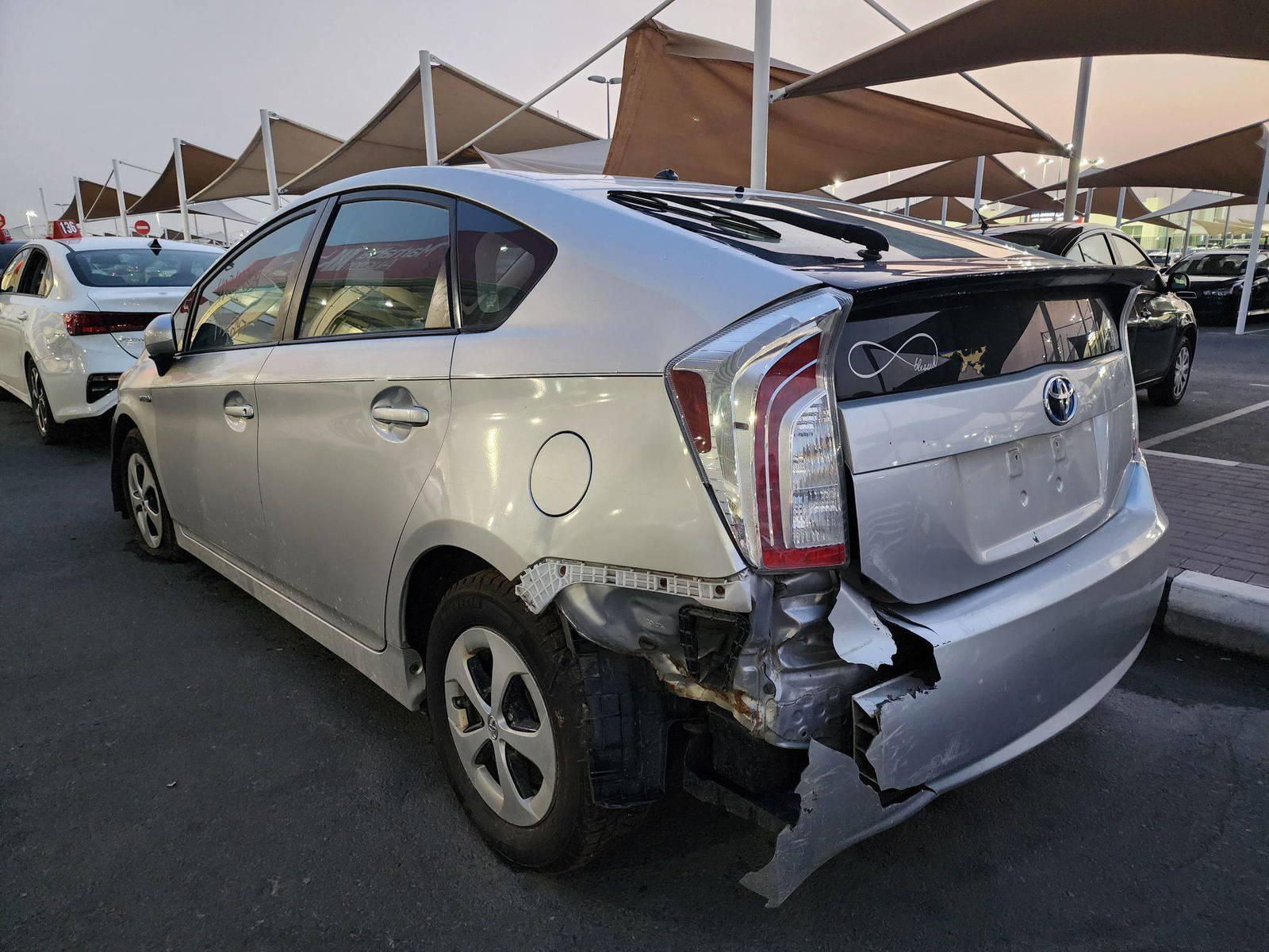 2012 TOYOTA PRIUS — 172247 Miles — Lot 49242204 — Ind. 12 - Marhaba Auctions Used Cars - Image 3