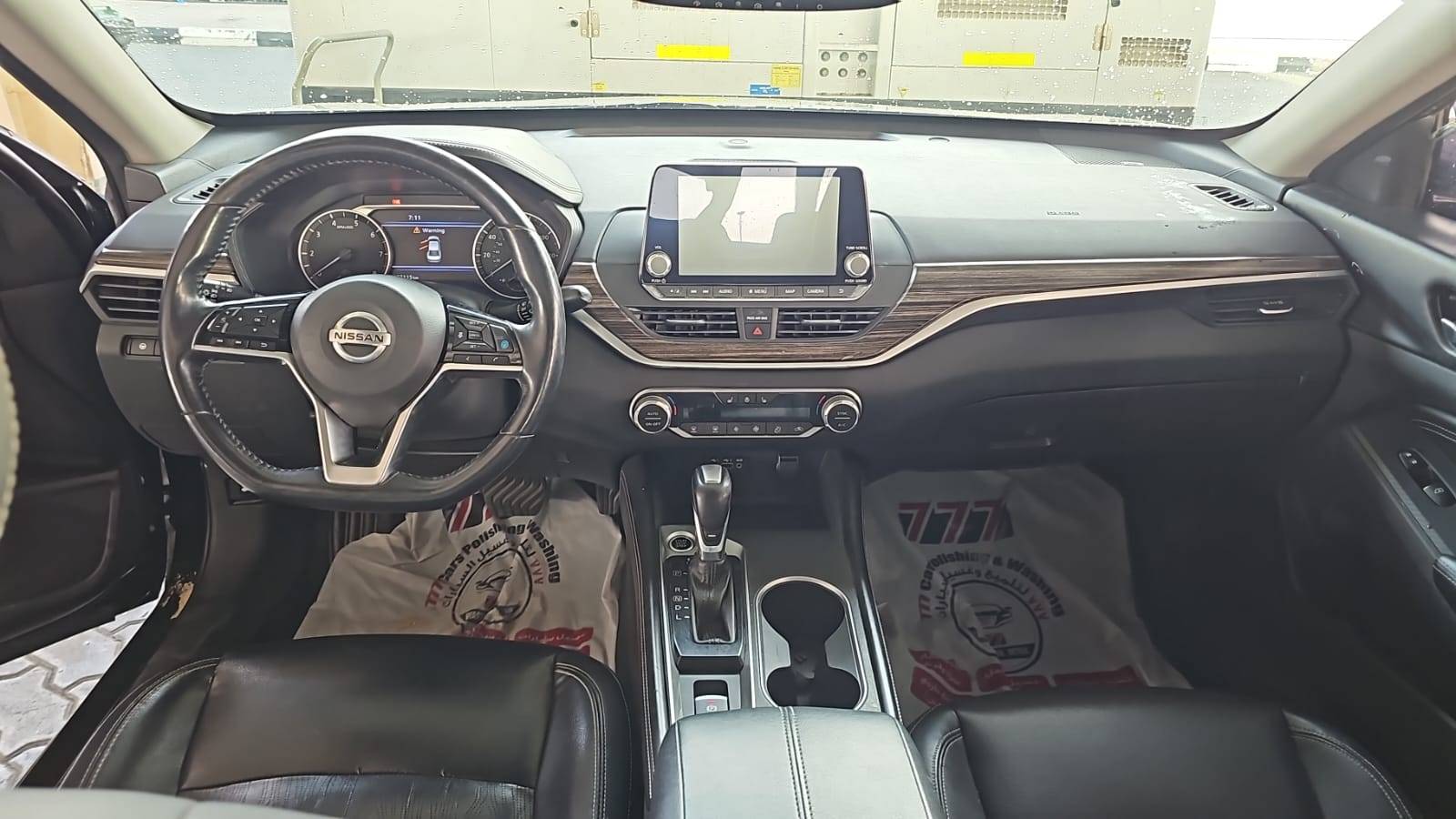 2019 NISSAN ALTIMA — 157115 KM — Lot KC187260 — Souq - Marhaba Auctions Used Cars - Image 8