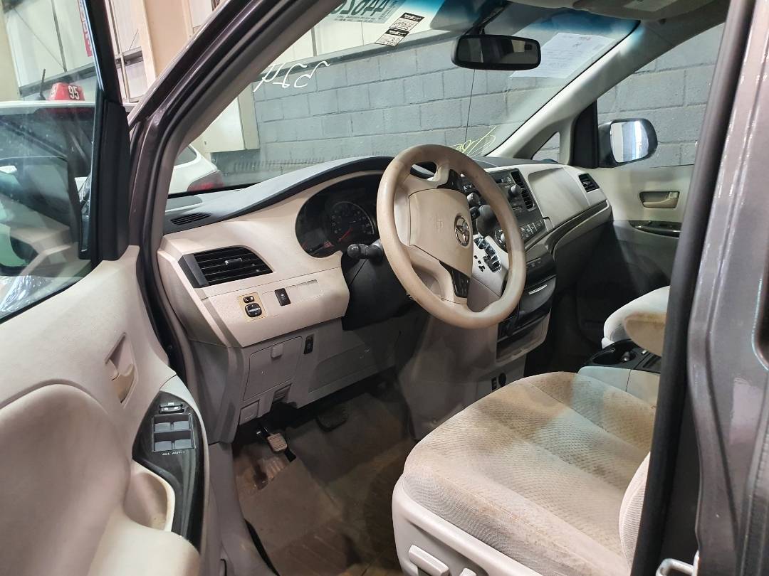 2013 TOYOTA SIENNA — 153829 Miles — Lot 44628744 — Souq - Marhaba Auctions Used Cars - Image 6