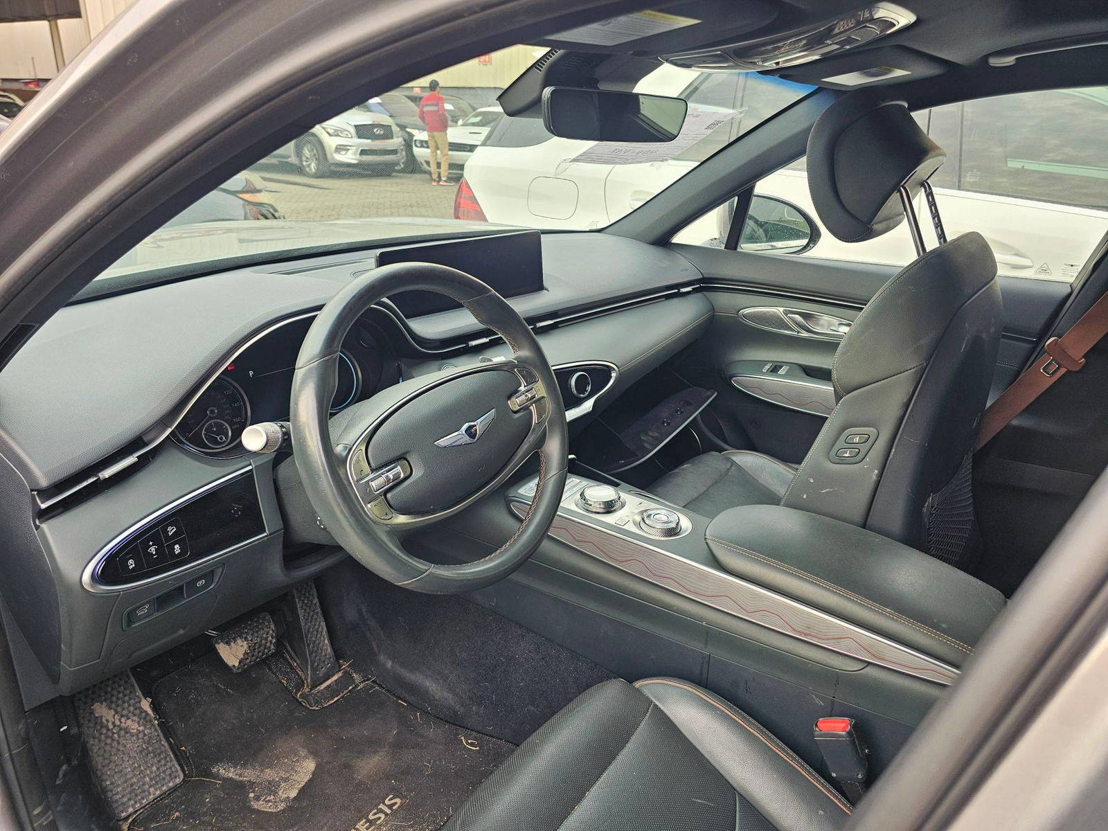 GENESIS GV70 2022 - Marhaba Auction Used Cars - Image 8