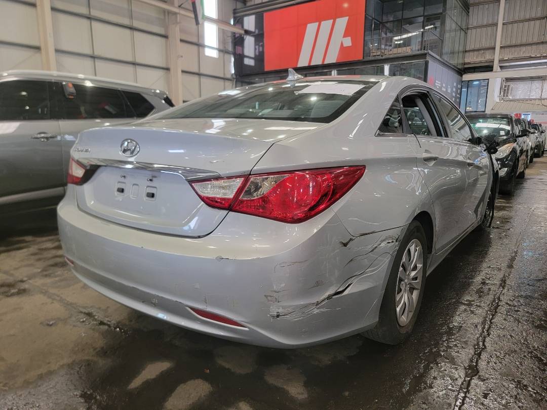 2011 HYUNDAI SONATA — 146992 Miles — Lot 39093308 — Main - Marhaba Auctions Used Cars - Image 3