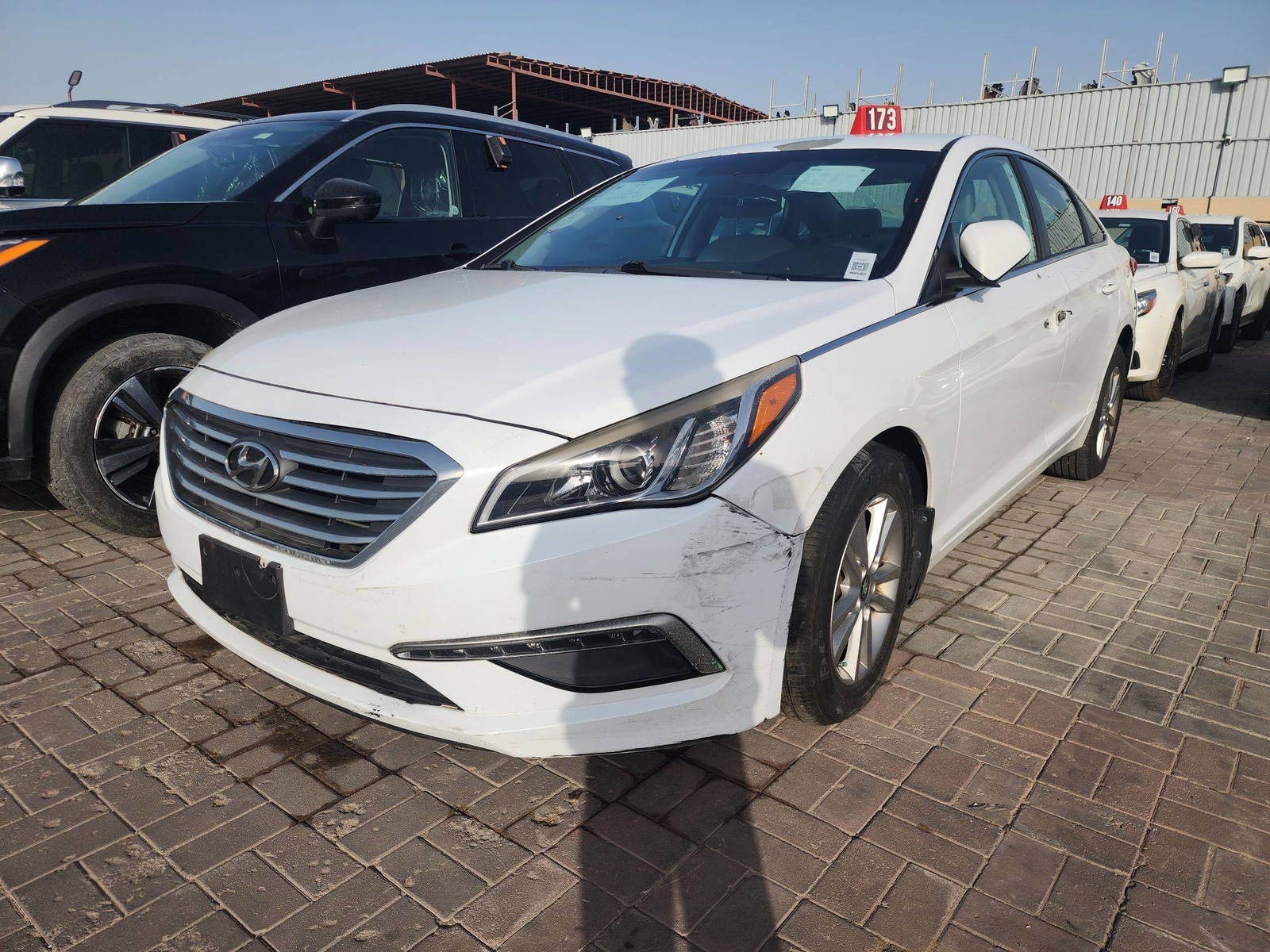 2015 HYUNDAI SONATA — 123015 Miles — Lot 43436142 — Al Sajaa - Marhaba Auctions Used Cars - Image 5
