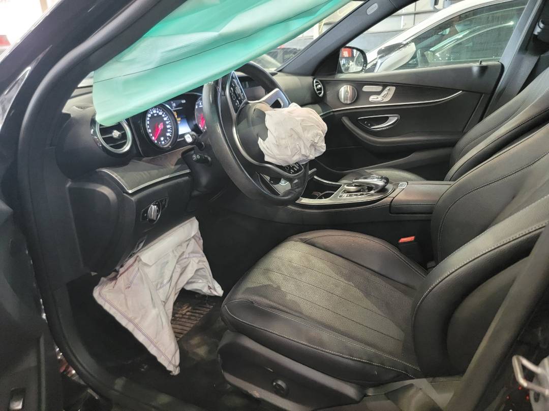 MERCEDES BENZ E-300 2019 - Marhaba Auction Used Cars - Image 7