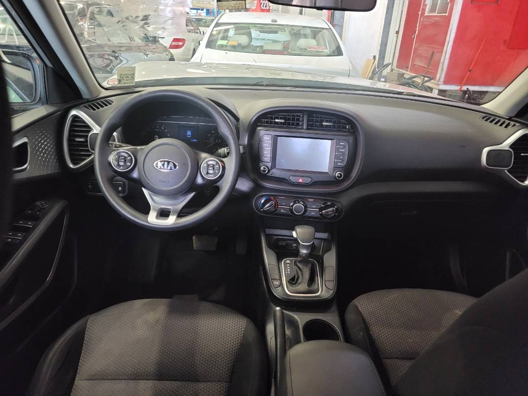 2020 KIA SOUL — 103284 Miles — Lot 077645 — Souq - Marhaba Auctions Used Cars - Image 7