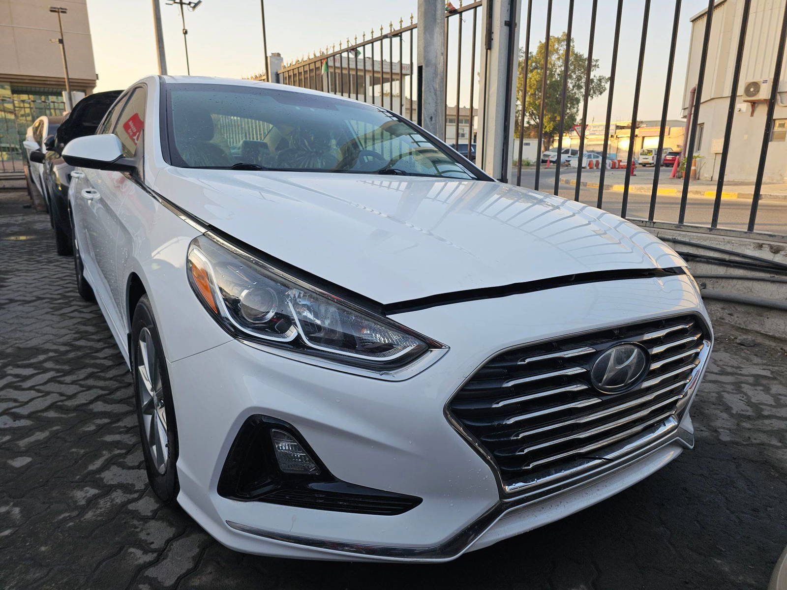 HYUNDAI SONATA 2018 - Marhaba Auction Used Cars - Image 4