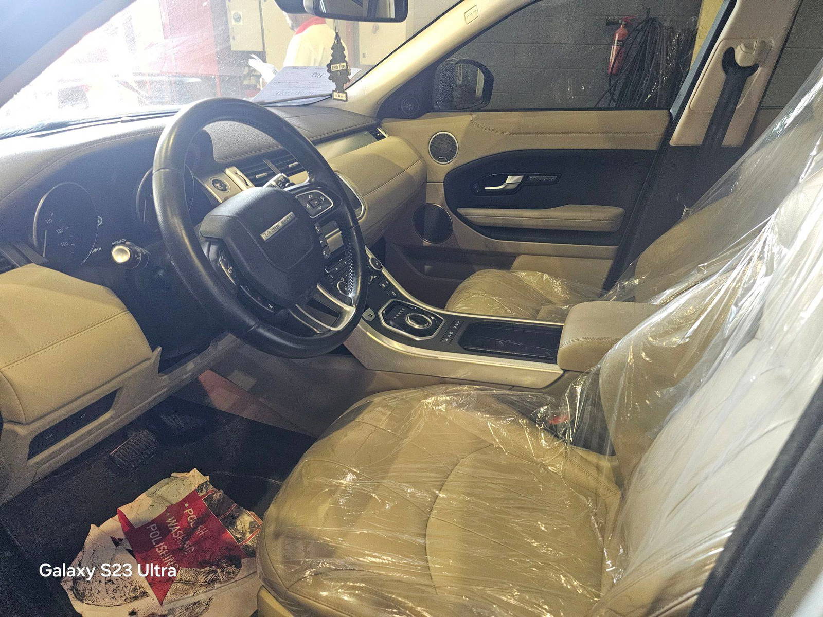 LAND ROVER RANGE ROVER EVOQUE 2017 - Marhaba Auction Used Cars - Image 8