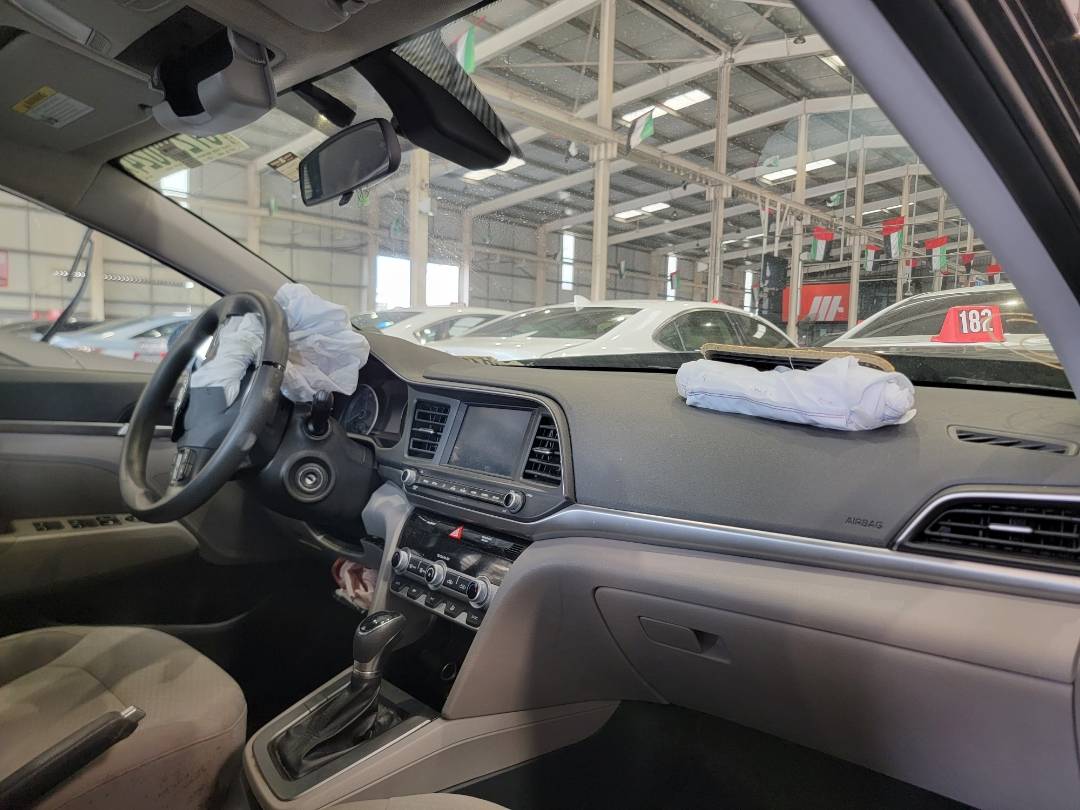 2020 HYUNDAI ELANTRA — 81215 Miles — Lot 37294024 — Main - Marhaba Auctions Used Cars - Image 6