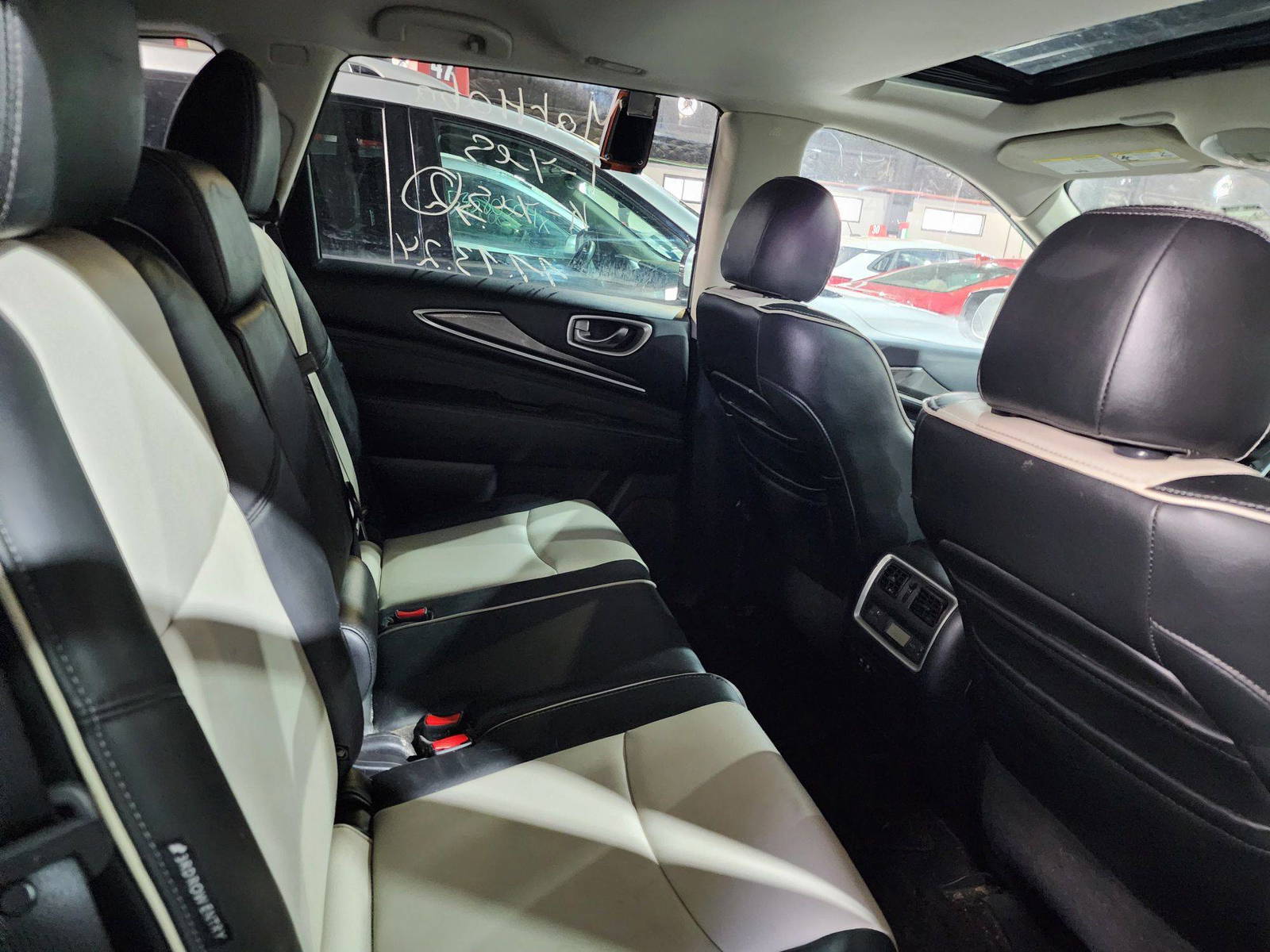2020 INFINITI QX60 — 134982 Miles — Lot 125487 — Al Quoz - Marhaba Auctions Used Cars - Image 6