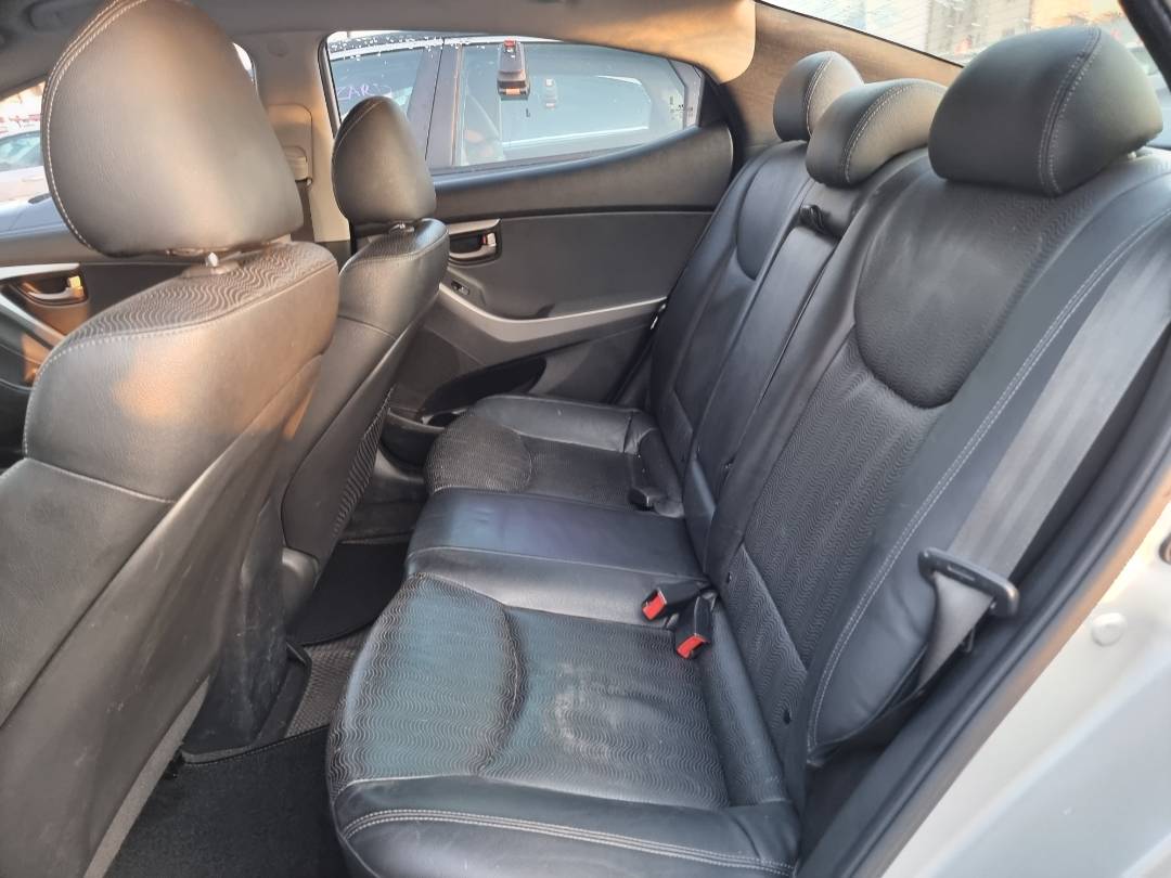 2011 HYUNDAI AVANTE — 138172 KM — Lot 215478 — Souq - Marhaba Auctions Used Cars - Image 6