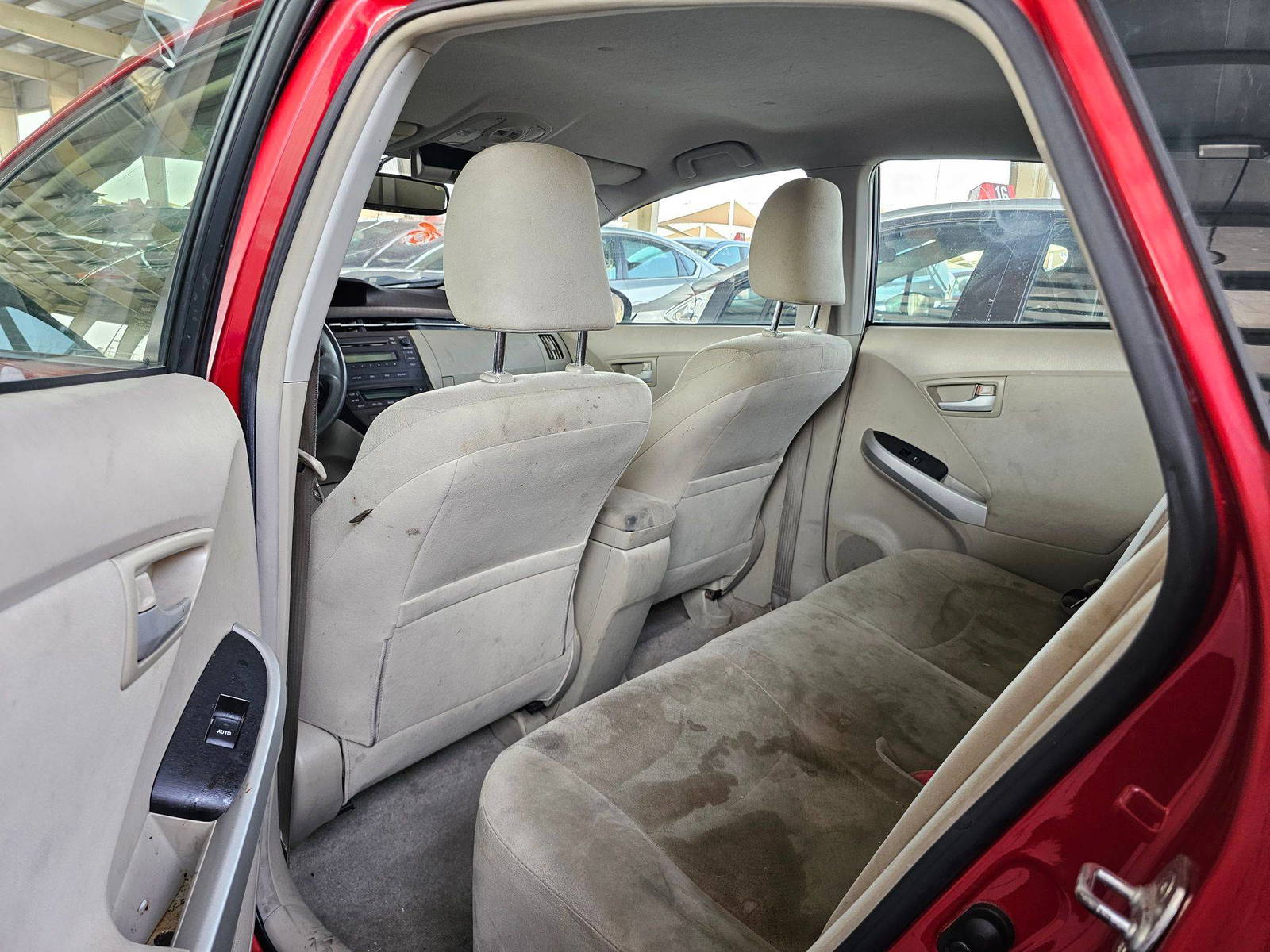 TOYOTA PRIUS 2010 - Marhaba Auction Used Cars - Image 6