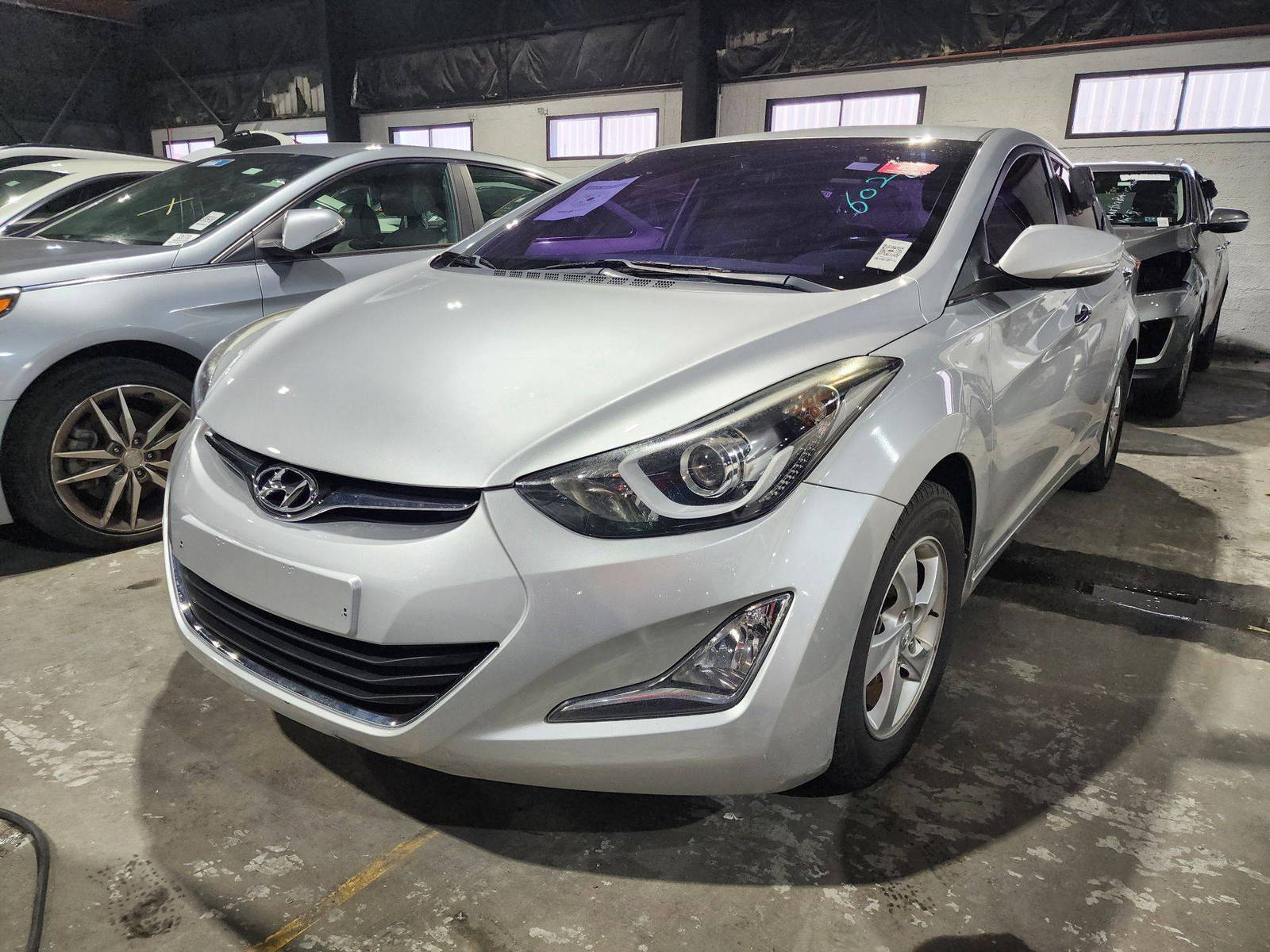 2014 HYUNDAI AVANTE — 148672 KM — Lot 006865 — Al Quoz - Marhaba Auctions Used Cars - Image 3