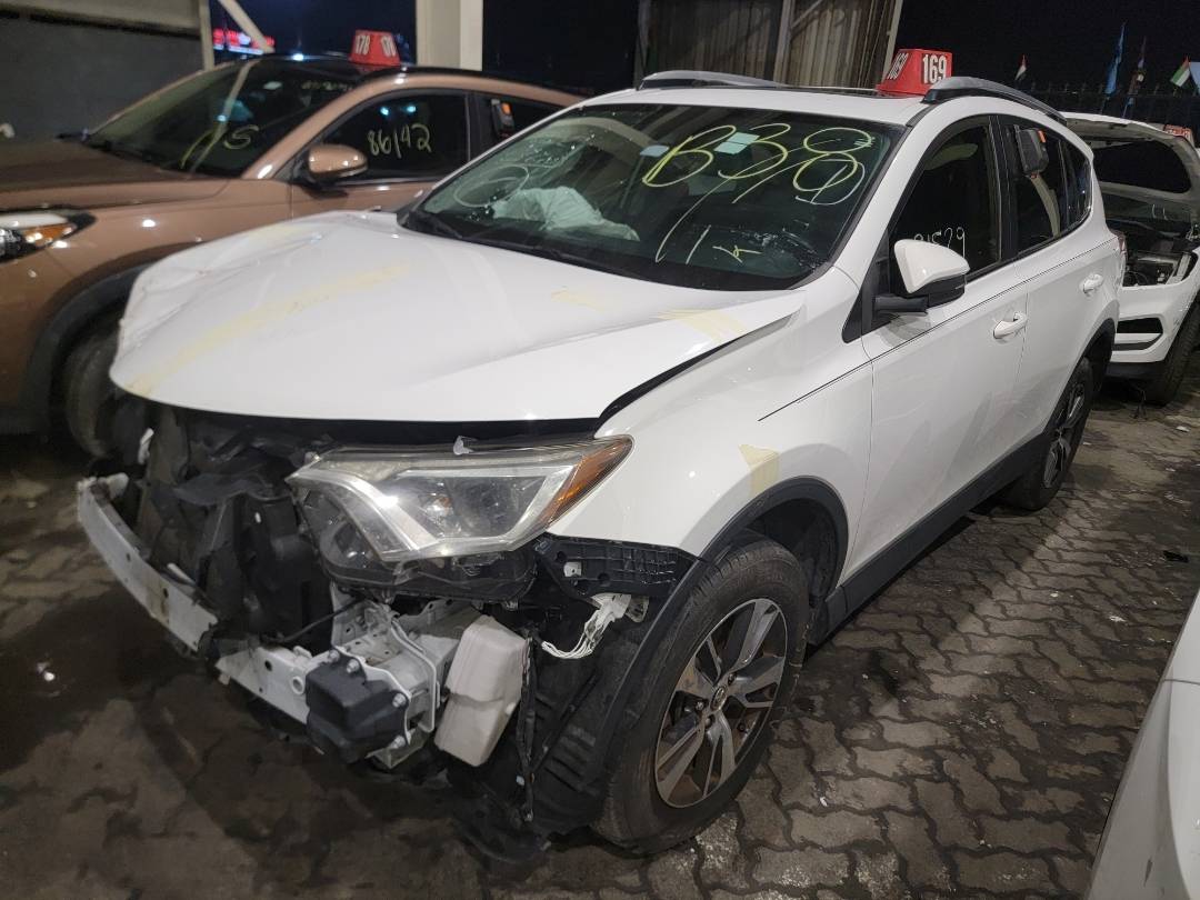 2018 TOYOTA RAV4 — 91526 Miles — Lot 63282523 - Marhaba Auctions Used Cars - Image 27