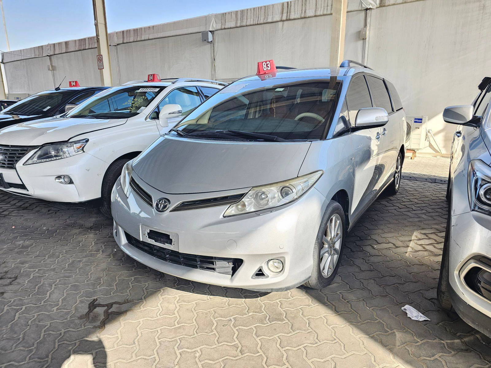 2018 TOYOTA PREVIA — 139429 KM — Lot 7153990 — Al Quoz - Marhaba Auctions Used Cars - Image 15