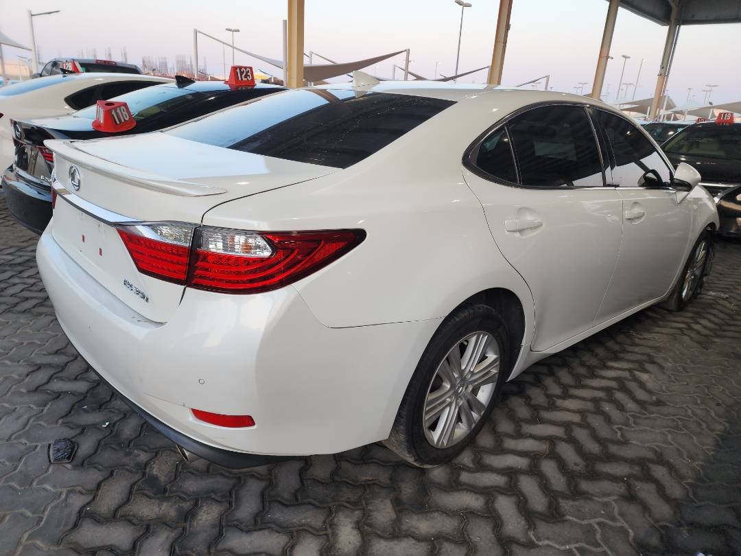 2015 LEXUS ES 350 — 157641 Miles — Lot v2159176 - Marhaba Auctions Used Cars - Image 10
