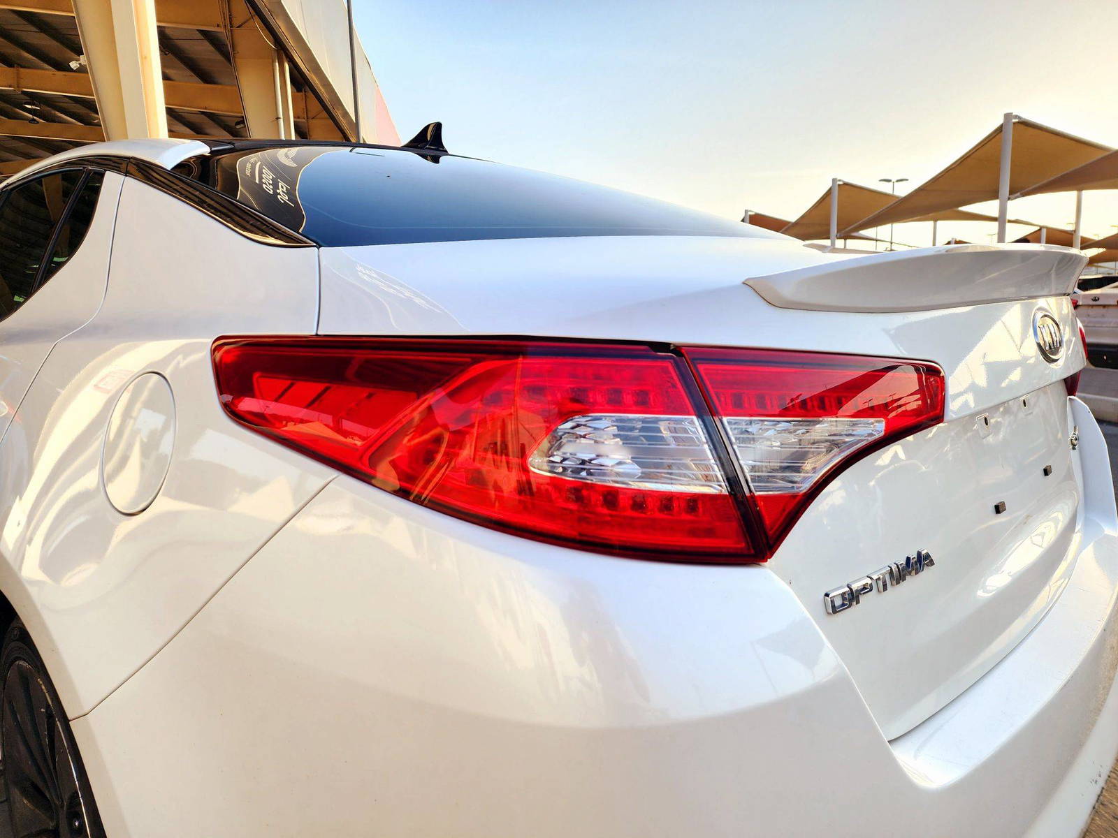 2011 KIA OPTIMA — 227866 KM — Lot B5098864 — Souq - Marhaba Auctions Used Cars - Image 11