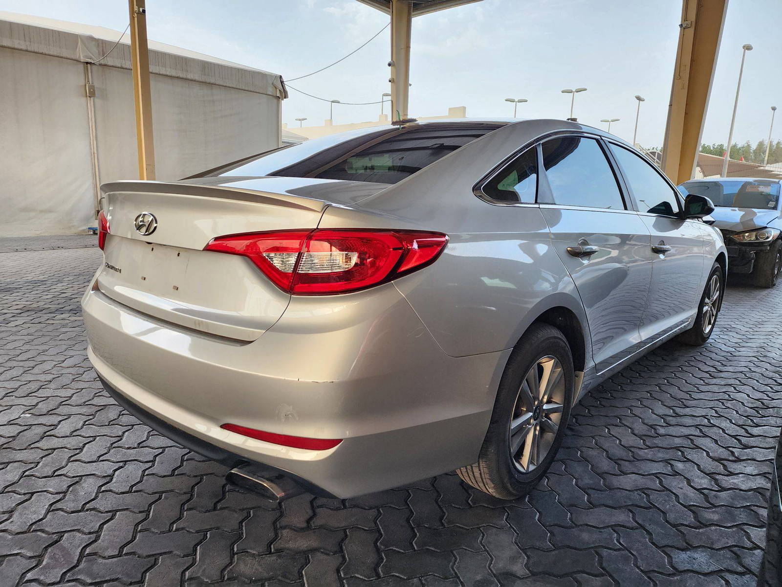 2016 HYUNDAI SONATA — 97068 Miles — Lot 56119 — Souq - Marhaba Auctions Used Cars - Image 3