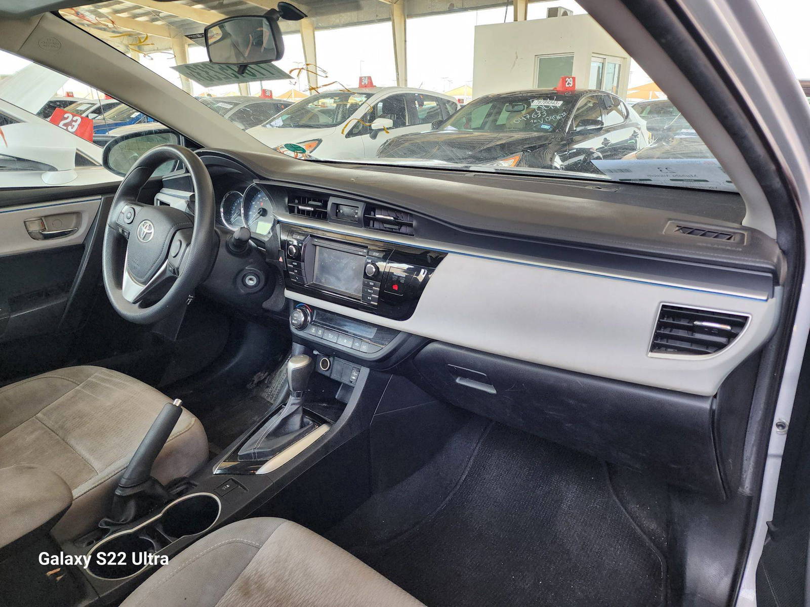 2014 TOYOTA COROLLA — 176147 Miles — Lot 77615233 - Marhaba Auctions Used Cars - Image 6