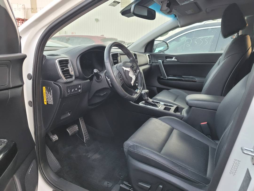2017 KIA SPORTAGE — 25888 Miles — Lot H7215808 — Main - Marhaba Auctions Used Cars - Image 8