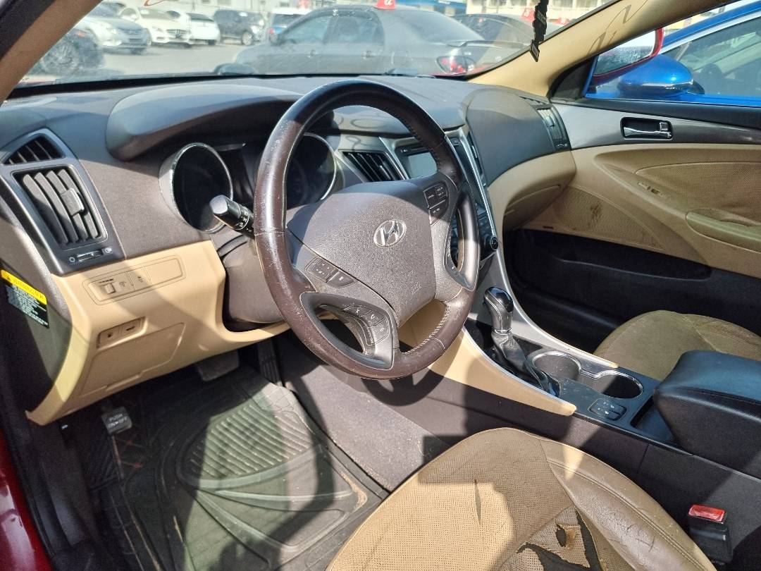 2013 HYUNDAI SONATA — 192665 Miles — Lot 125478 — Souq - Marhaba Auctions Used Cars - Image 8
