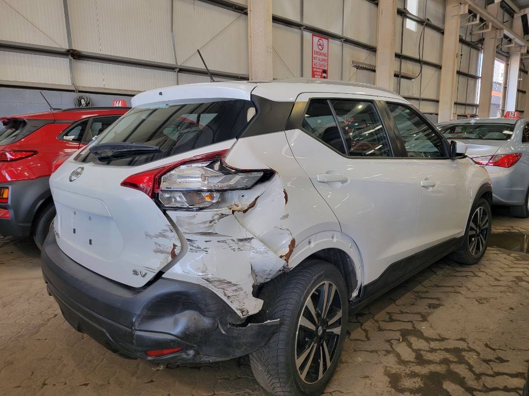 2018 NISSAN KICKS — 57780 Miles — Lot 81149353 — Souq - Marhaba Auctions Used Cars - Image 3