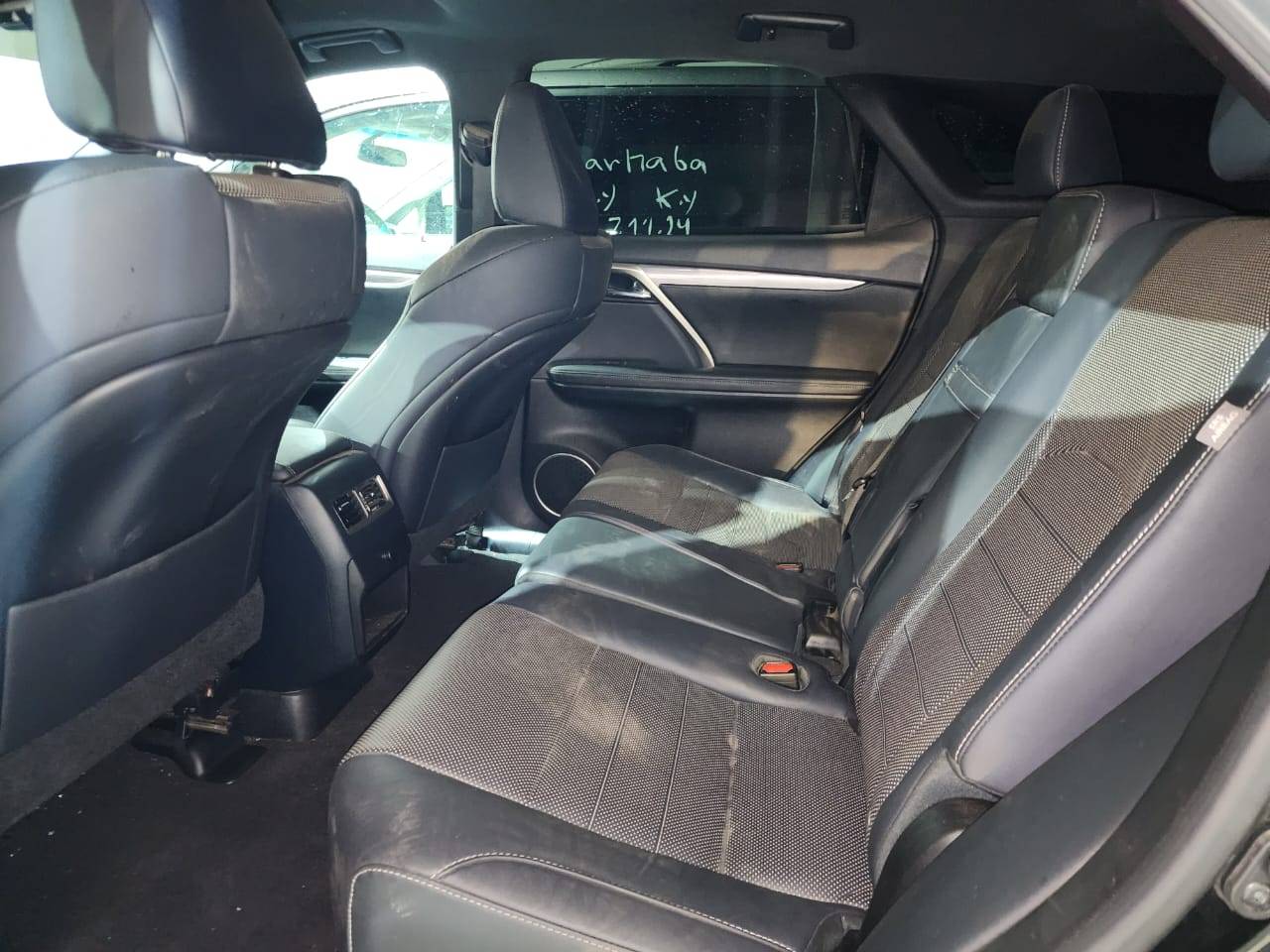 2019 LEXUS RX 350 — 61730 Miles — Lot 59146974 — Souq - Marhaba Auctions Used Cars - Image 8