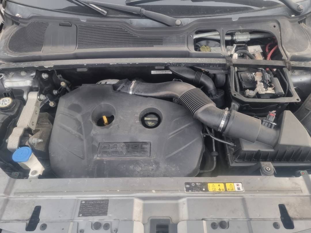 LAND ROVER RANGE ROVER EVOQUE 2014 - Marhaba Auction Used Cars - Image 10