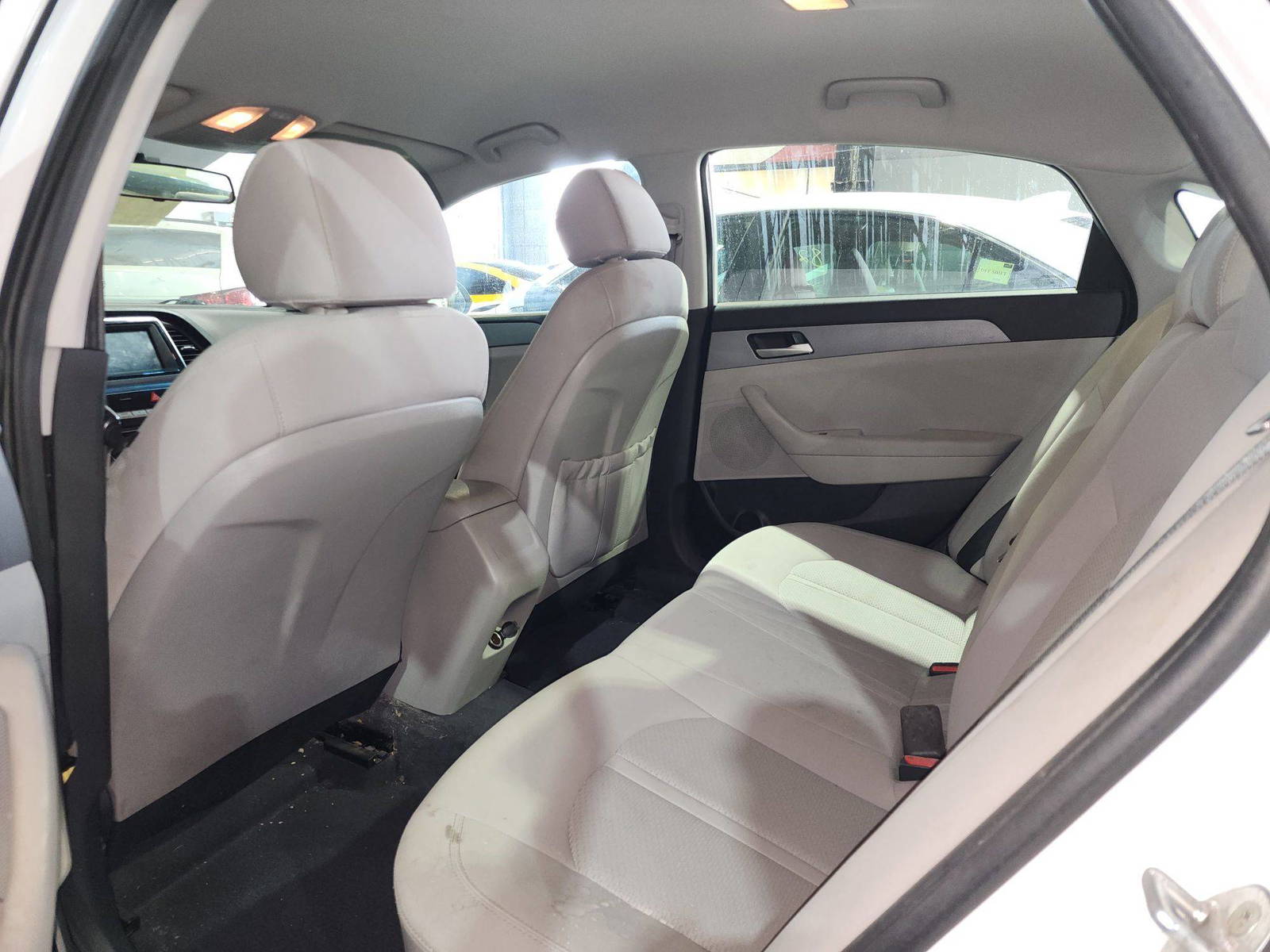 HYUNDAI SONATA 2018 - Marhaba Auction Used Cars - Image 5