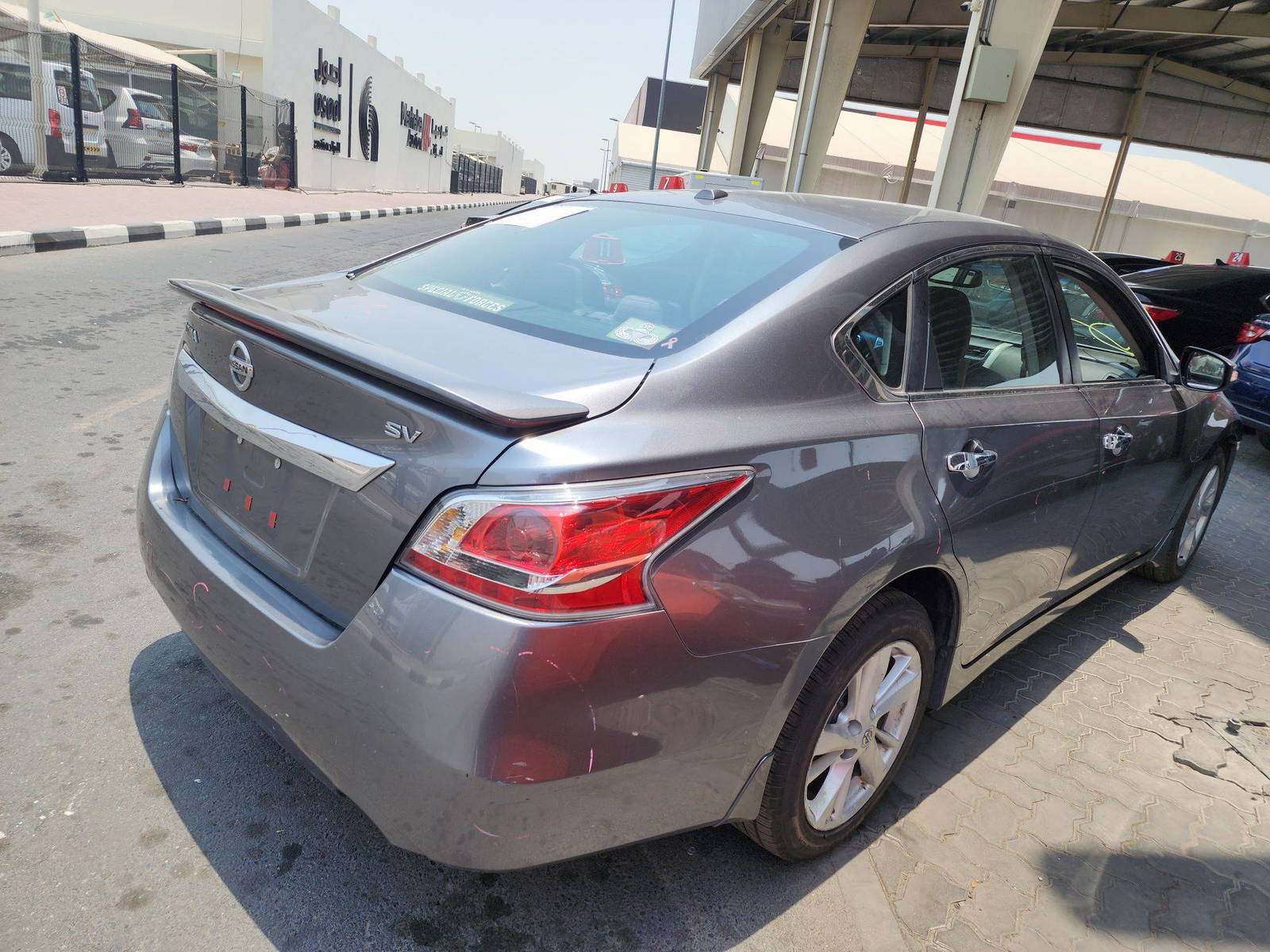 2015 NISSAN ALTIMA — 215754 Miles — Lot 45922684 — Souq - Marhaba Auctions Used Cars - Image 4