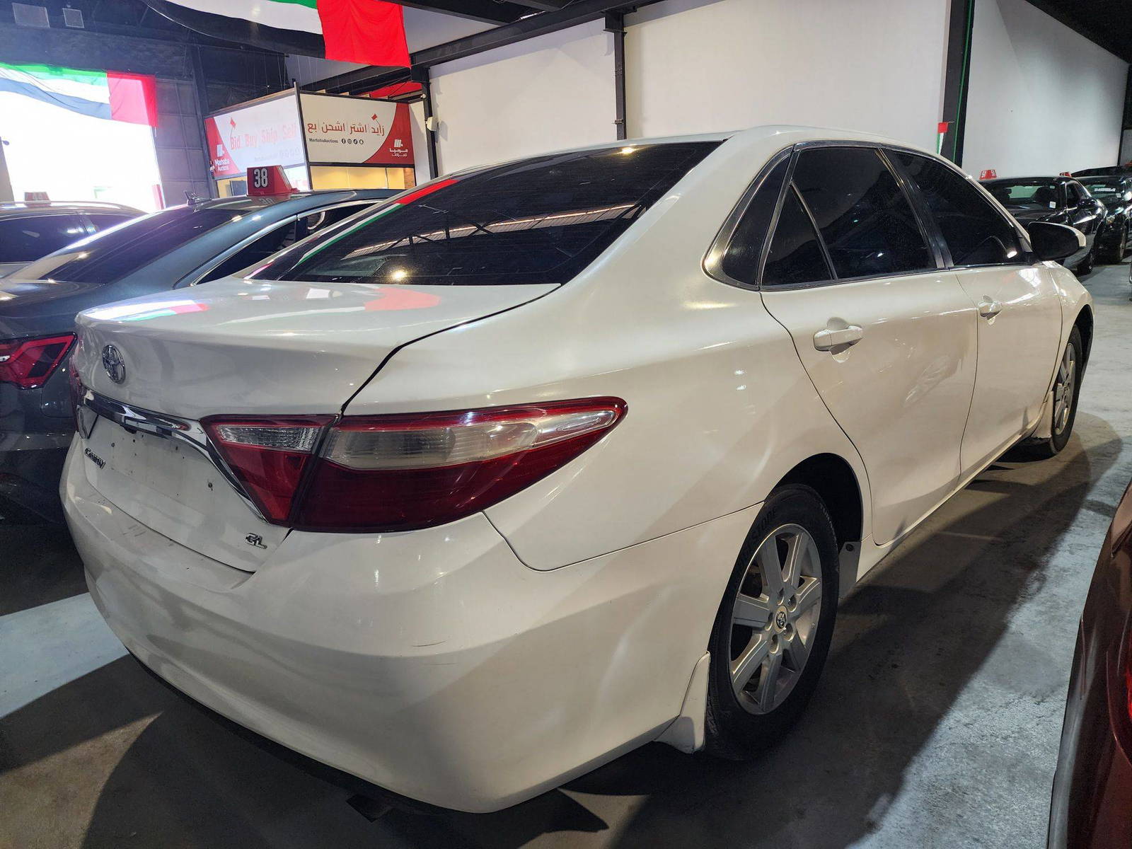 2016 TOYOTA CAMRY — 184957 KM — Lot 627061 — Al Quoz - Marhaba Auctions Used Cars - Image 5