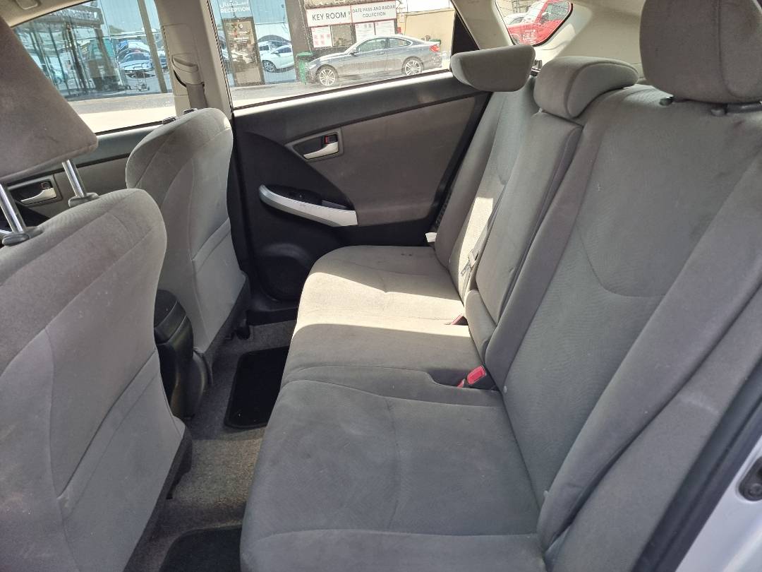 2014 TOYOTA PRIUS — 220599 Miles — Lot 215487 — Ind. 12 - Marhaba Auctions Used Cars - Image 6