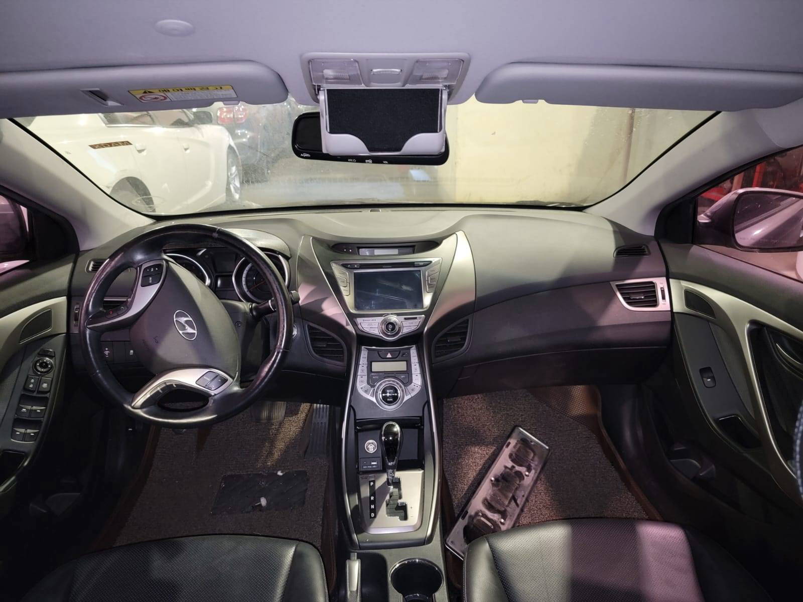 HYUNDAI AVANTE 2013 - Marhaba Auction Used Cars - Image 8