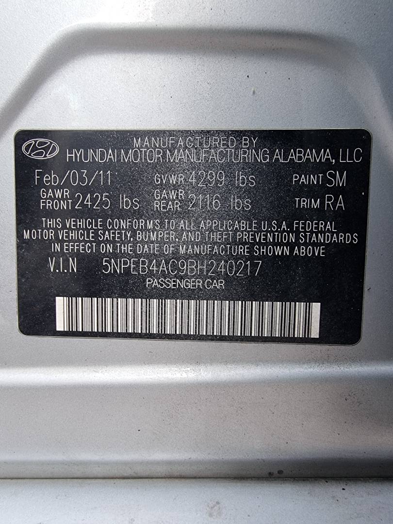 2011 HYUNDAI SONATA — 171369 Miles — Lot 125487 — Main - Marhaba Auctions Used Cars - Image 9